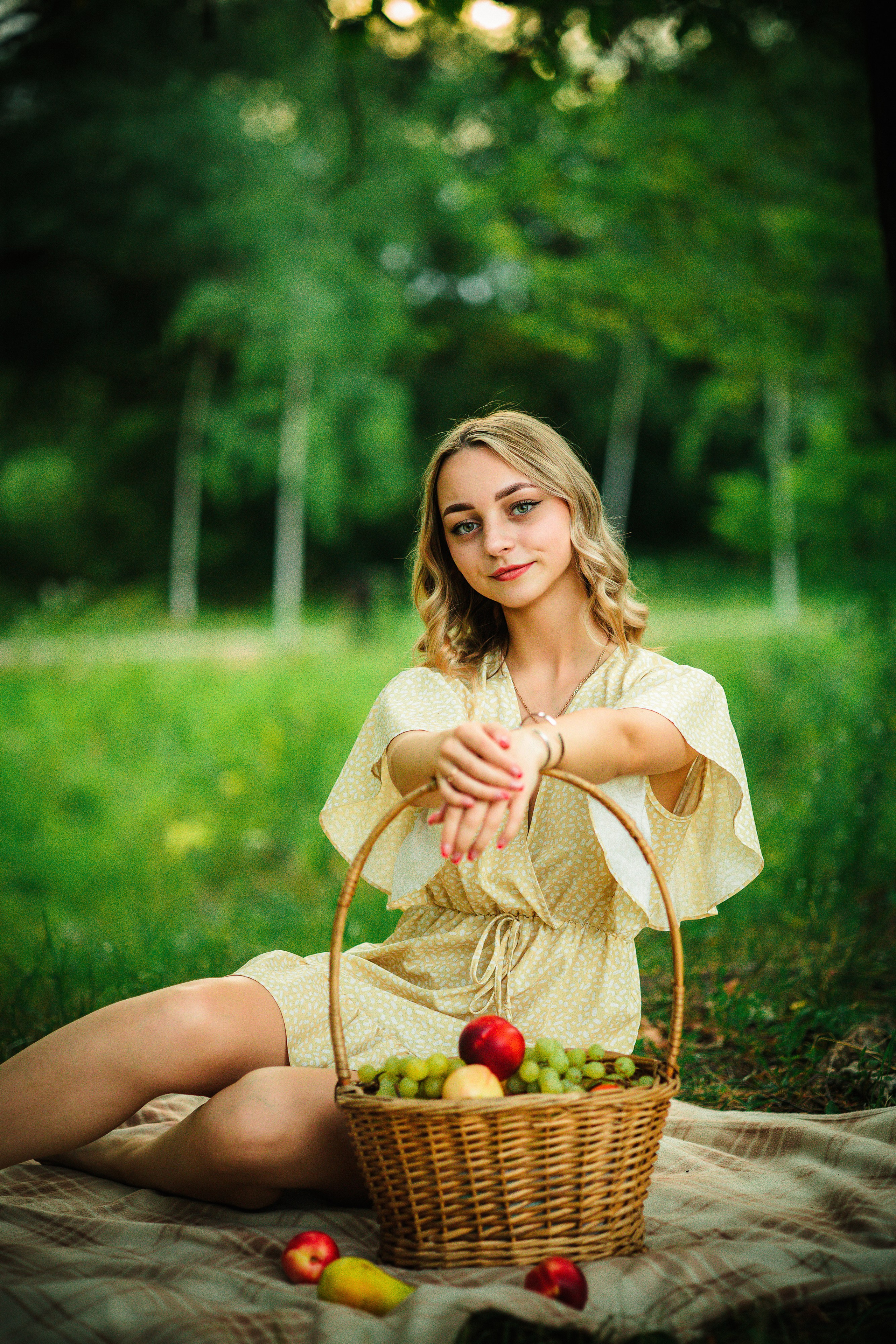 Прогулочная съемка Вари. Выпускные альбомы в Серпухове