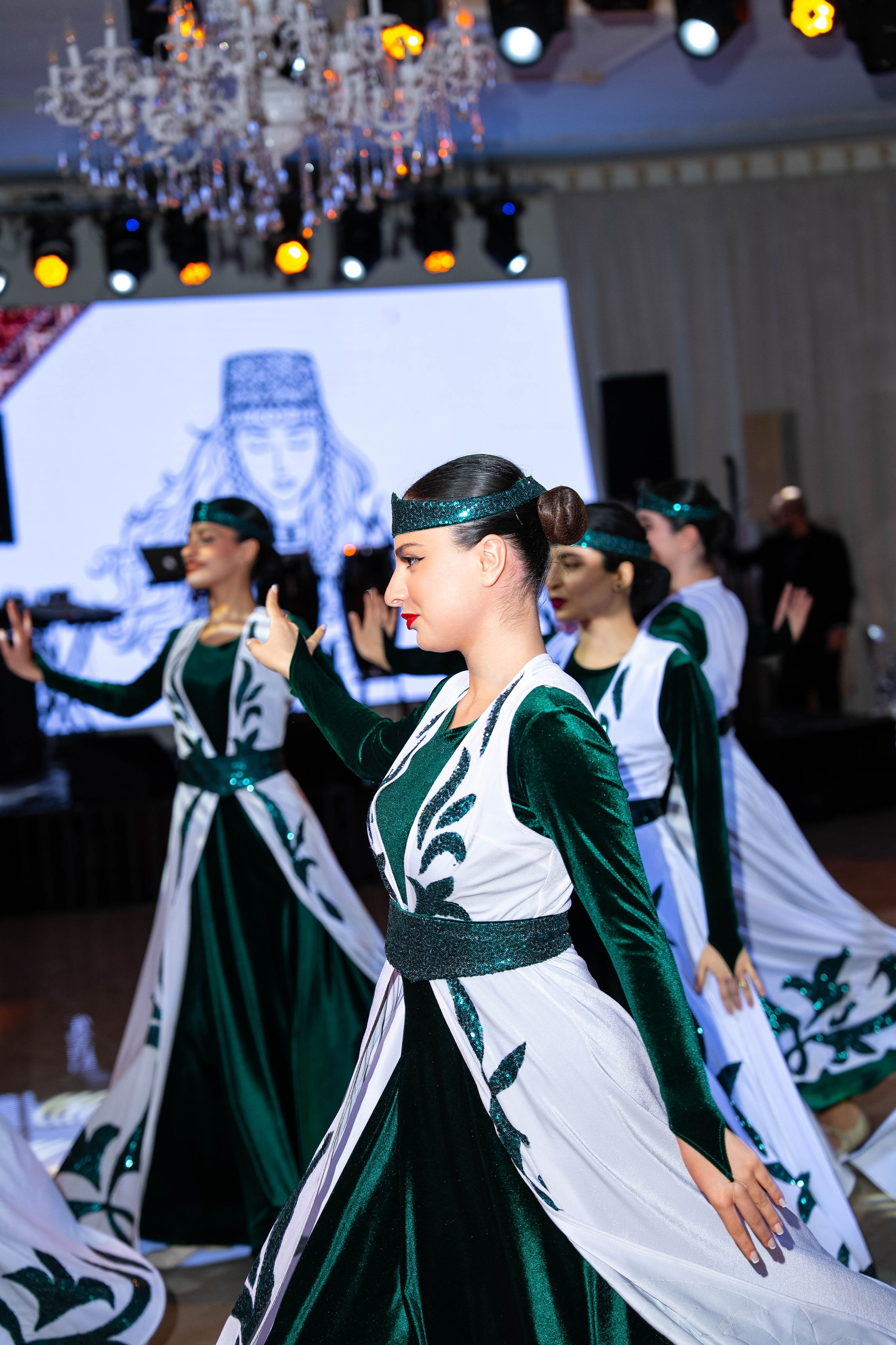 BAGOYAN FUND. Silvii.photo