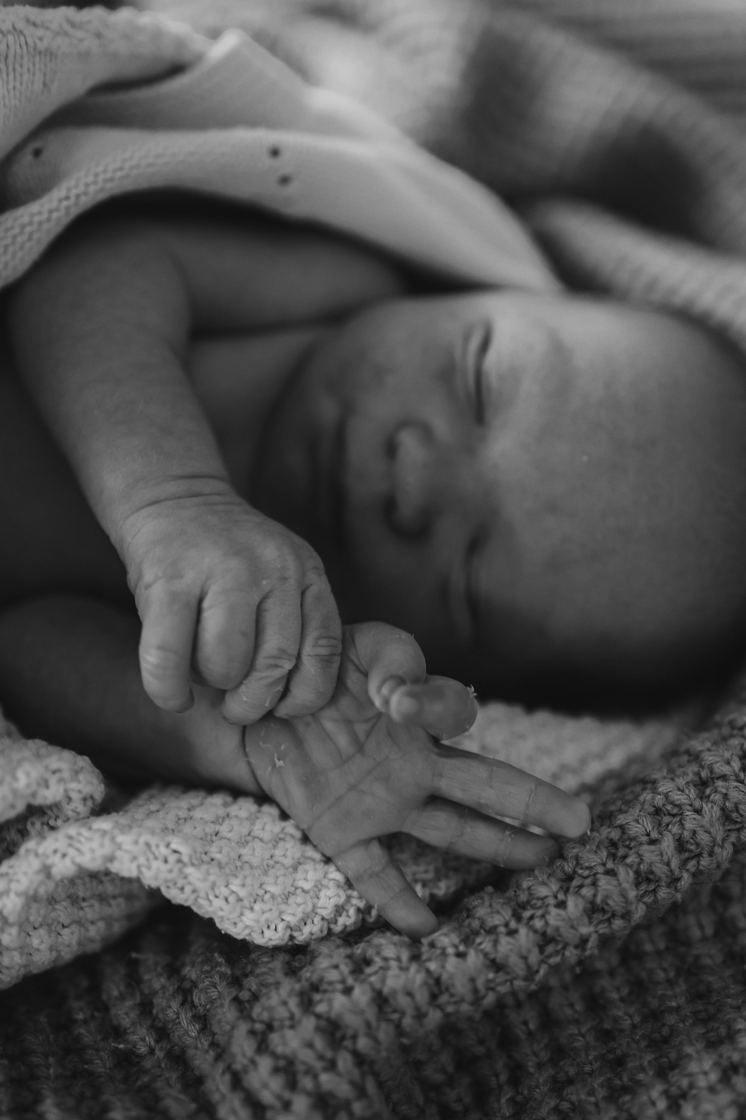 Костик дома. Семейный фотограф Тюмень, фотограф на роды Салмина Мария