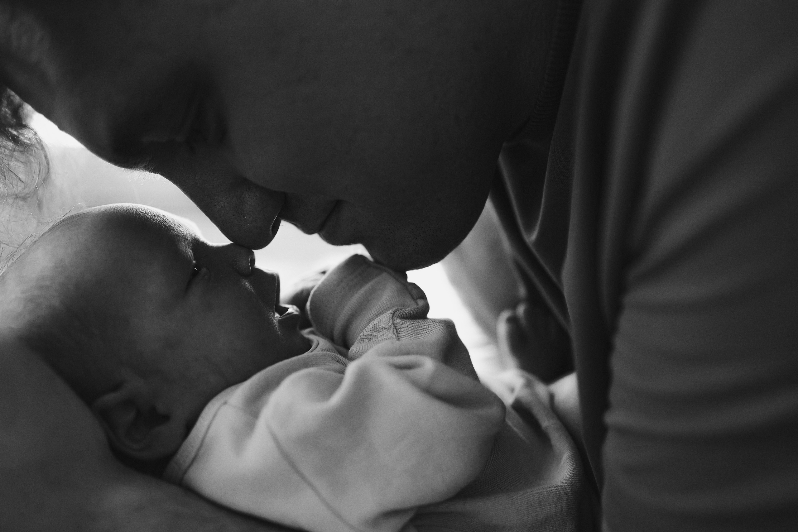 Костик дома. Семейный фотограф Тюмень, фотограф на роды Салмина Мария