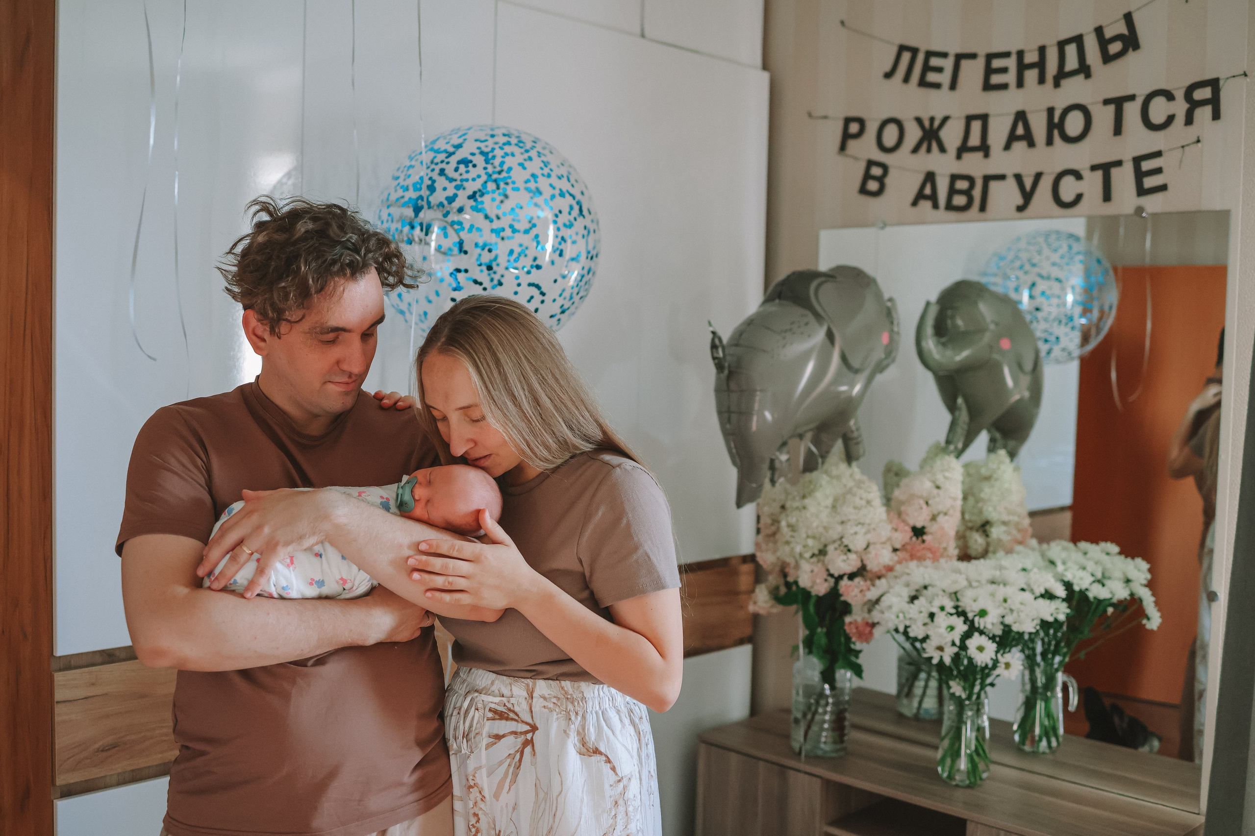 Костик дома. Семейный фотограф Тюмень, фотограф на роды Салмина Мария