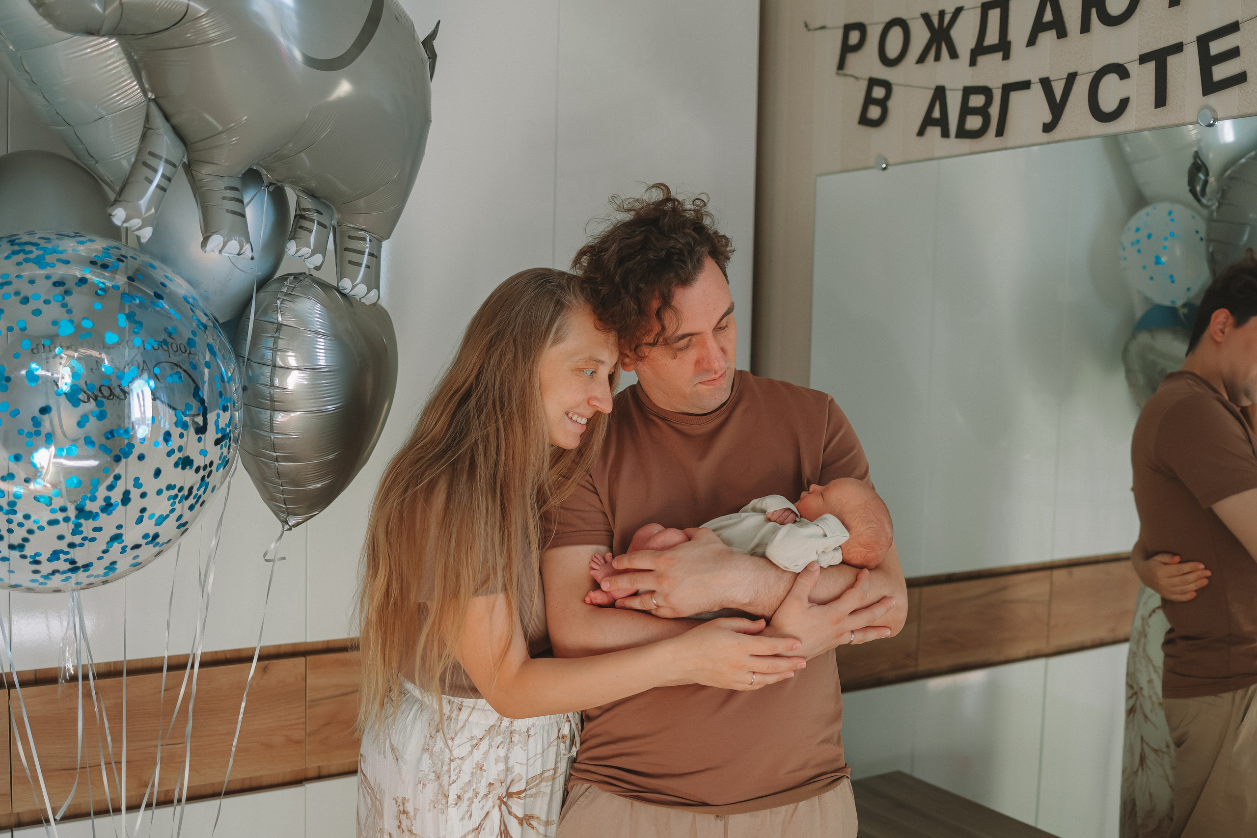 Костик дома. Семейный фотограф Тюмень, фотограф на роды Салмина Мария