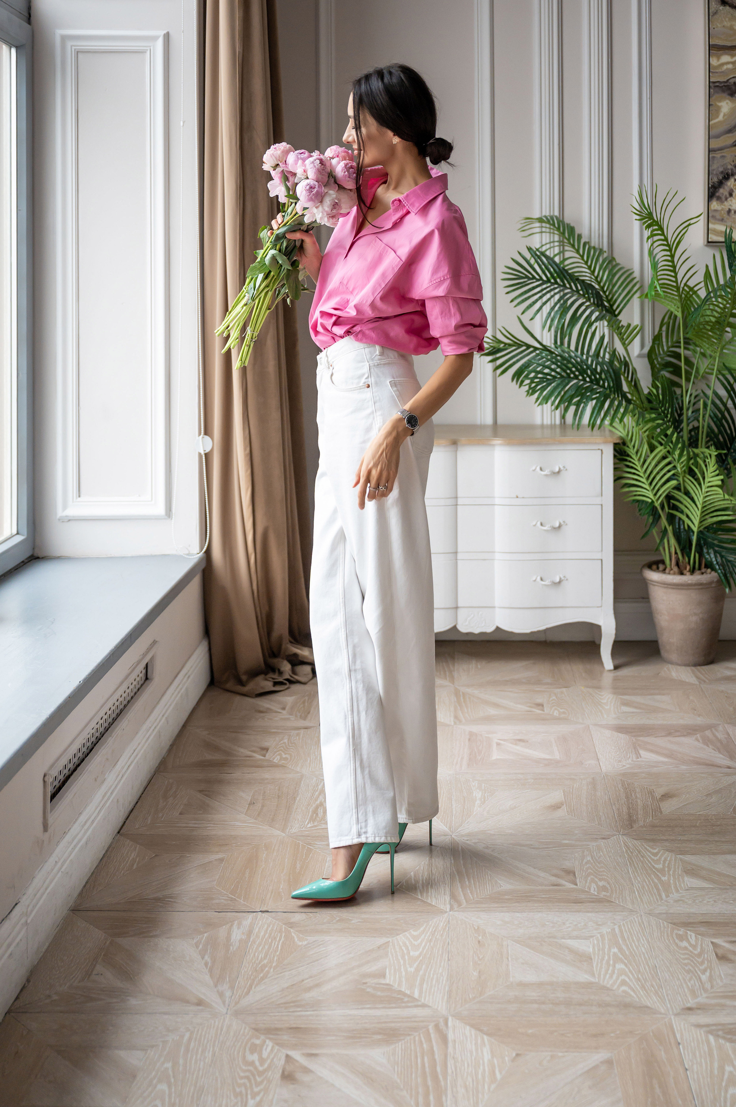 Наталья —женская йога. Семейный и контент фотограф в Москве Alira