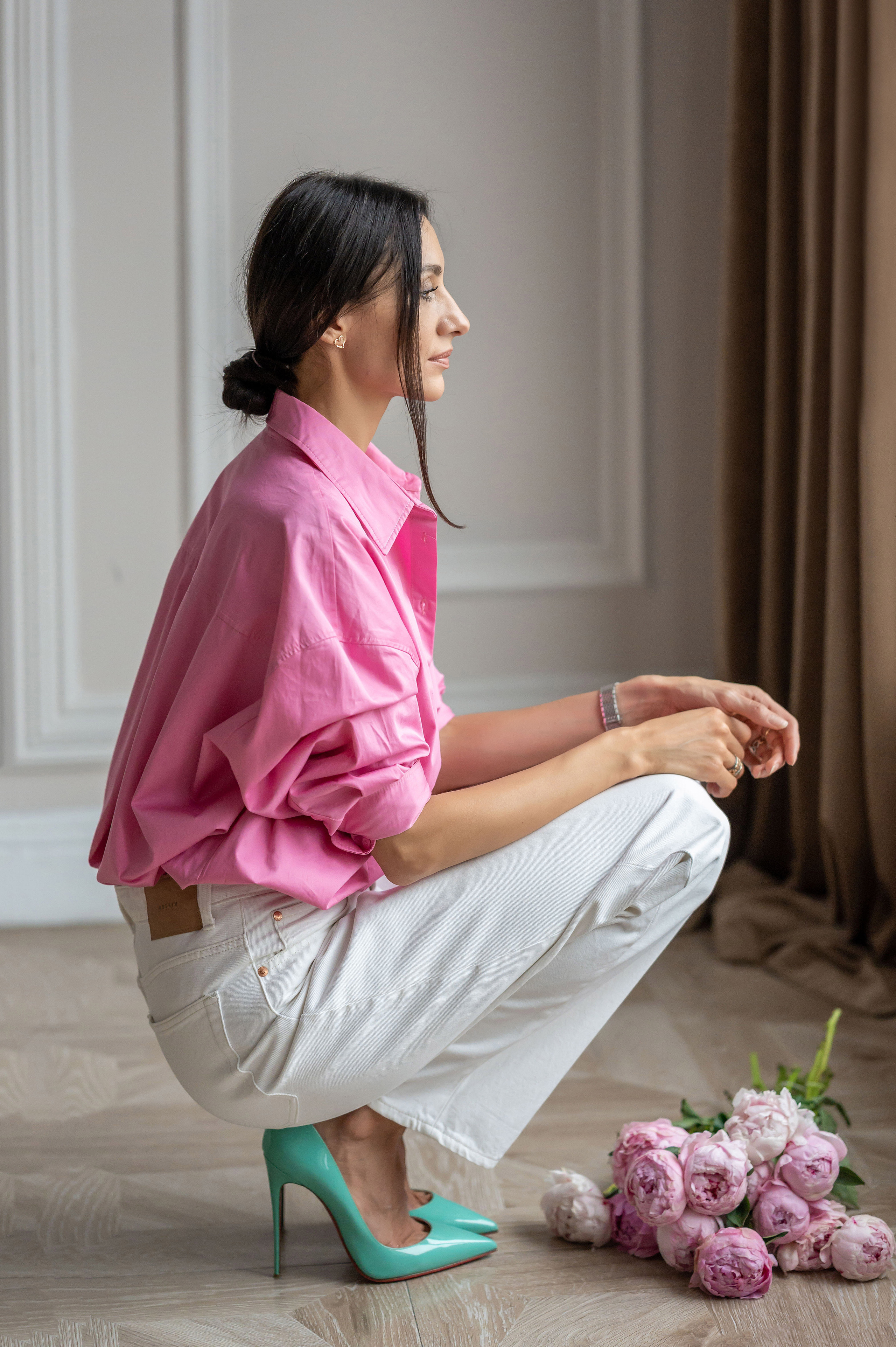 Наталья —женская йога. Семейный и контент фотограф в Москве Alira