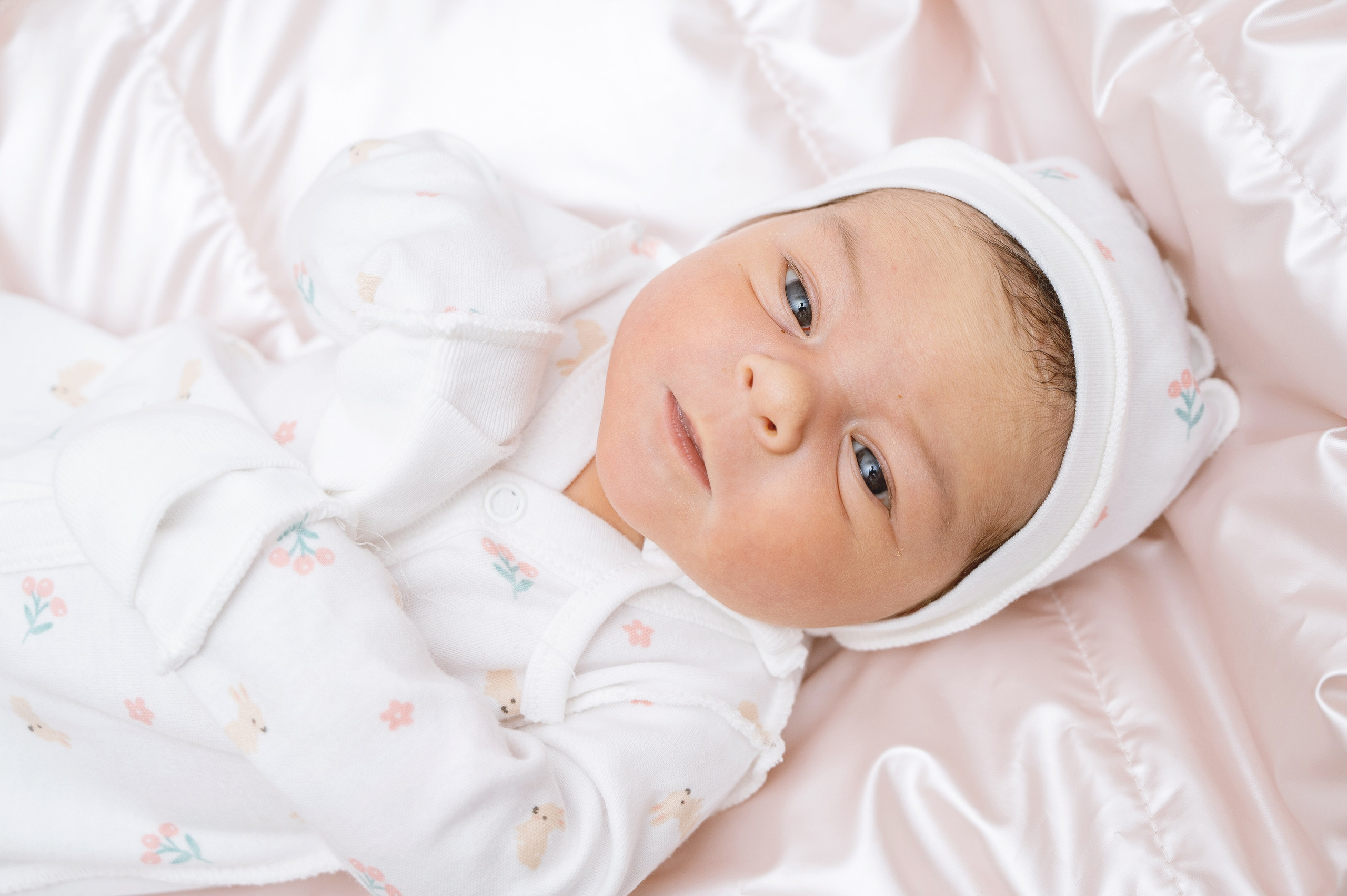 ❤️. Фотосъемка выписки из роддома в Москве, заказать фотографа на выписку ньюборн съемка в роддоме newborn фотограф в Юдино