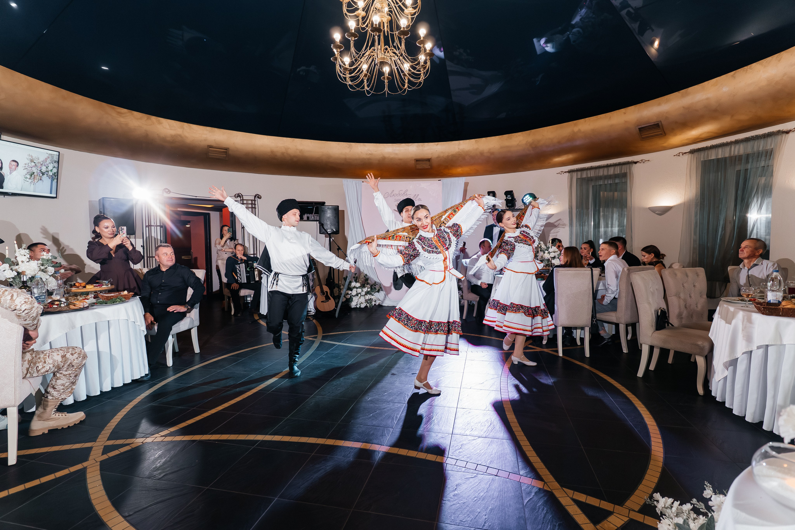 18.10.25. Свадебный фотограф видеограф Чебоксары