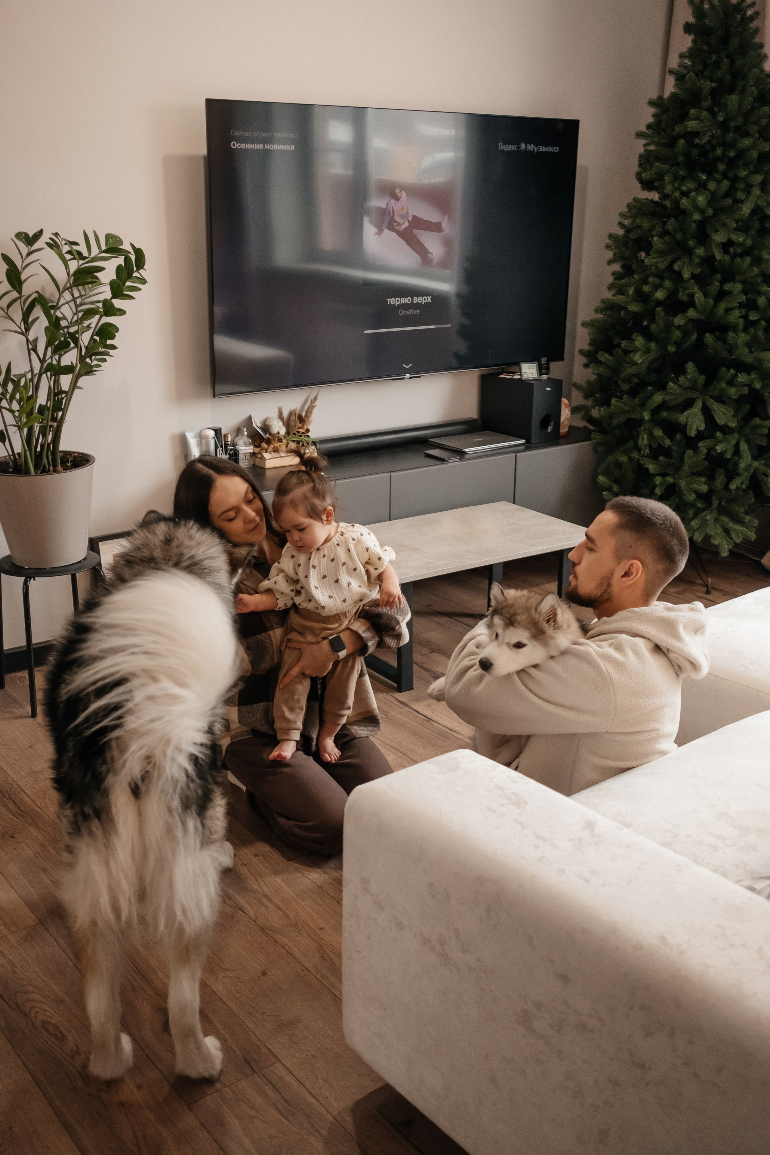 Катя, Саша и Еся | домашняя съемка. Фотограф в Новосибирске Диана Ильиных