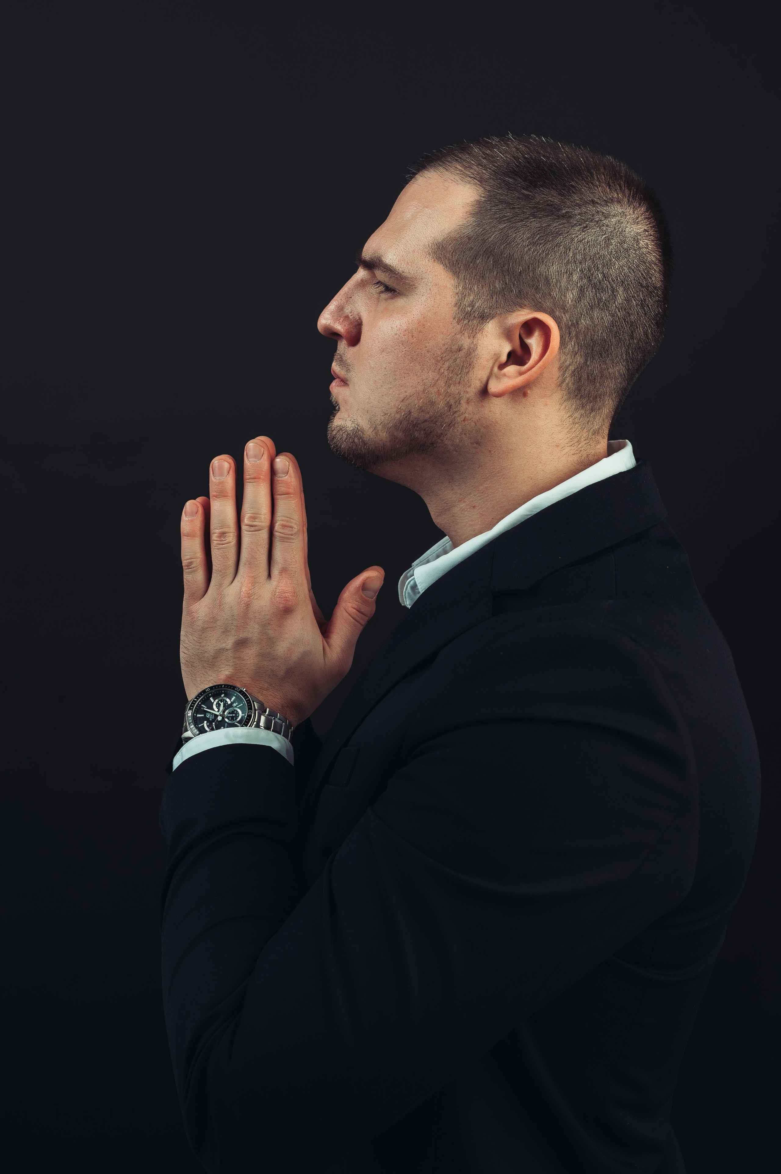 Никита Пустовалов — портретная съёмка. Иван Кубик — фотограф и видеограф