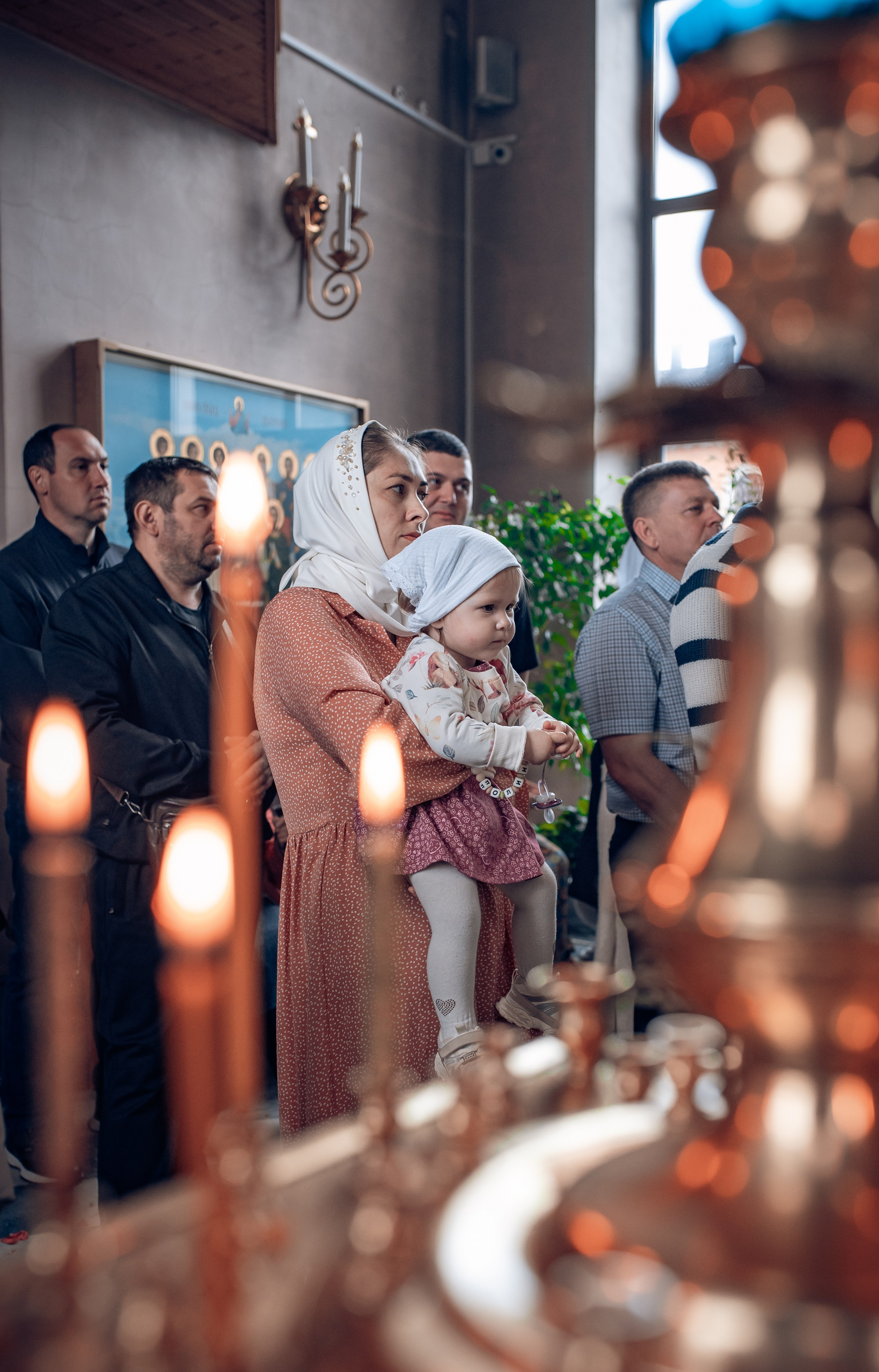 Троицкая служба в Рождественско-Никольском храме хутора Николаенко. Фотографы крещения/венчания  Красноярск Татьяна и Вячеслав Переваловы