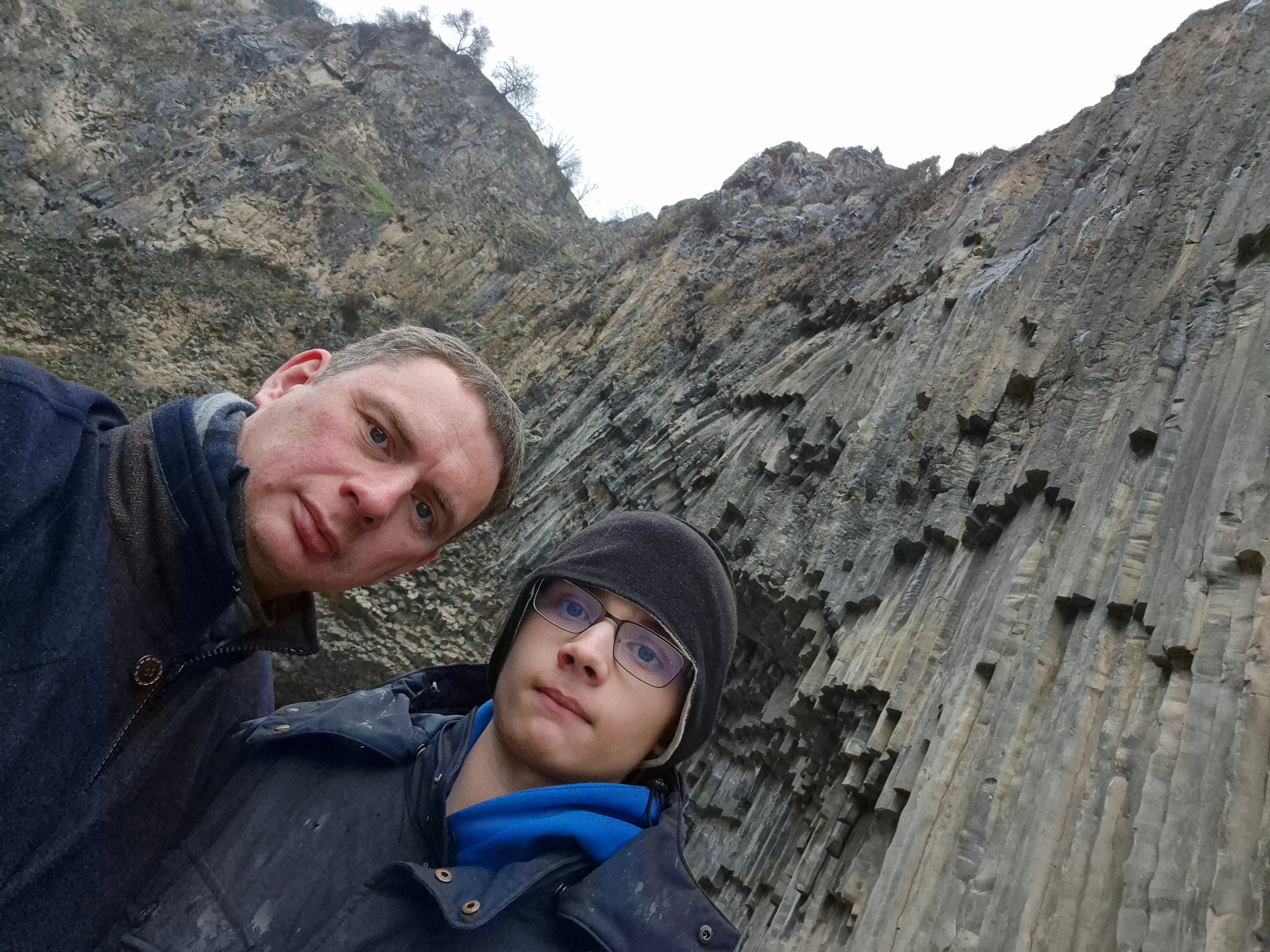 В субботу после экзамена на несколько часов поехали в сторону Гарни