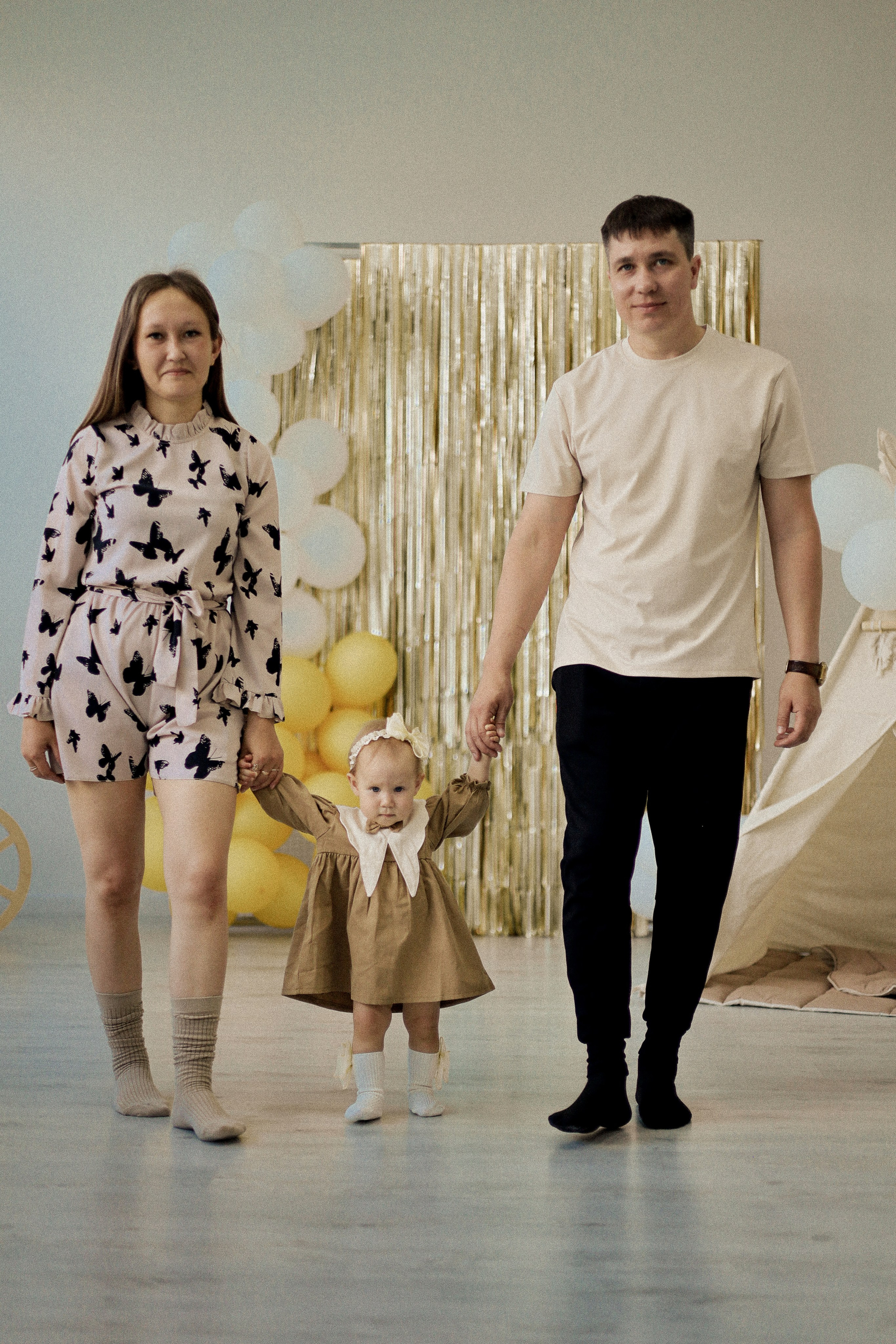 Вика ♡ Леша ♡ Сонечка. Фотограф в г. Чита