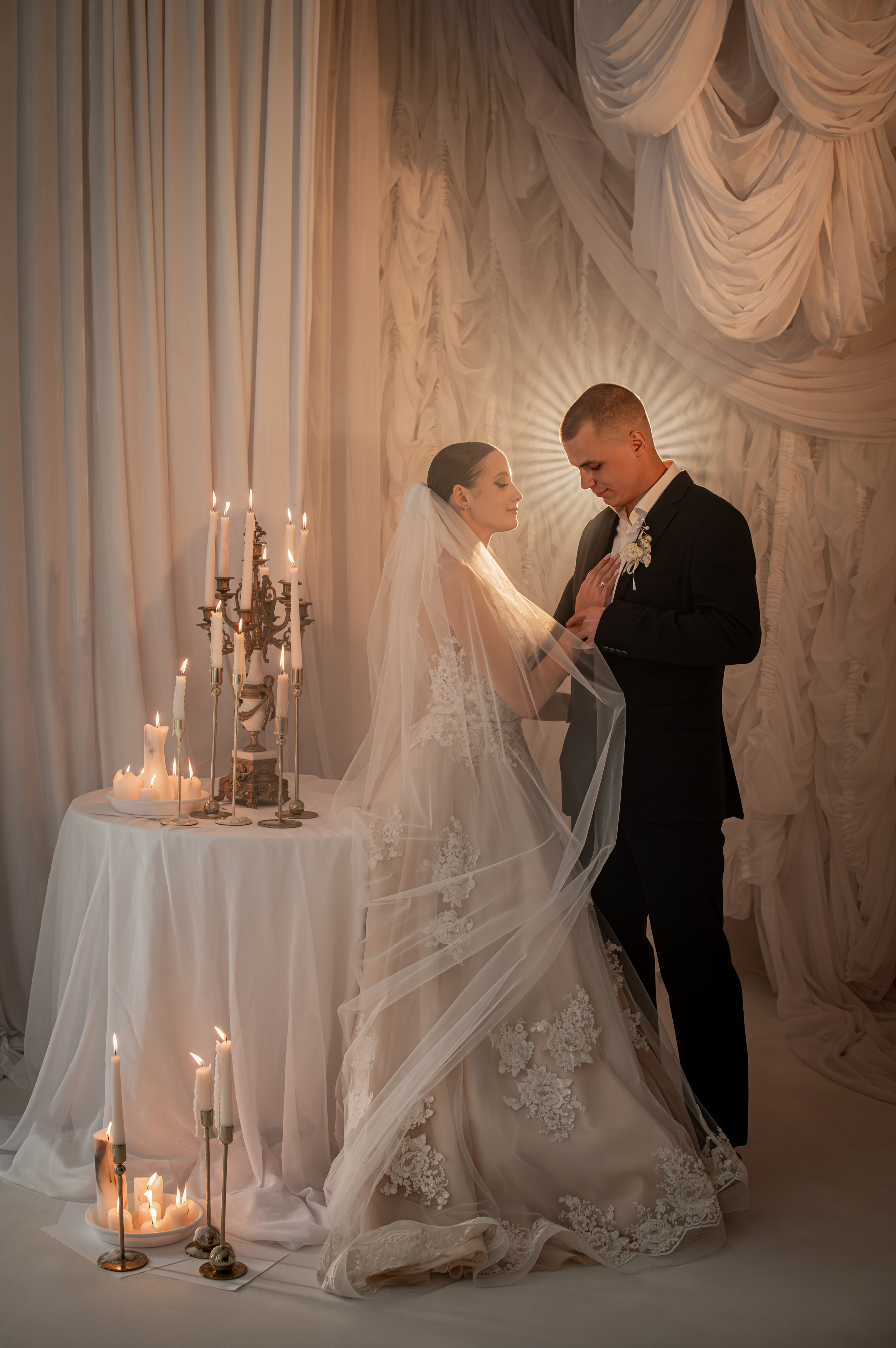 Съемка в студии, гостинице. Семейный и свадебный фотограф в Донецке Донская Анастасия