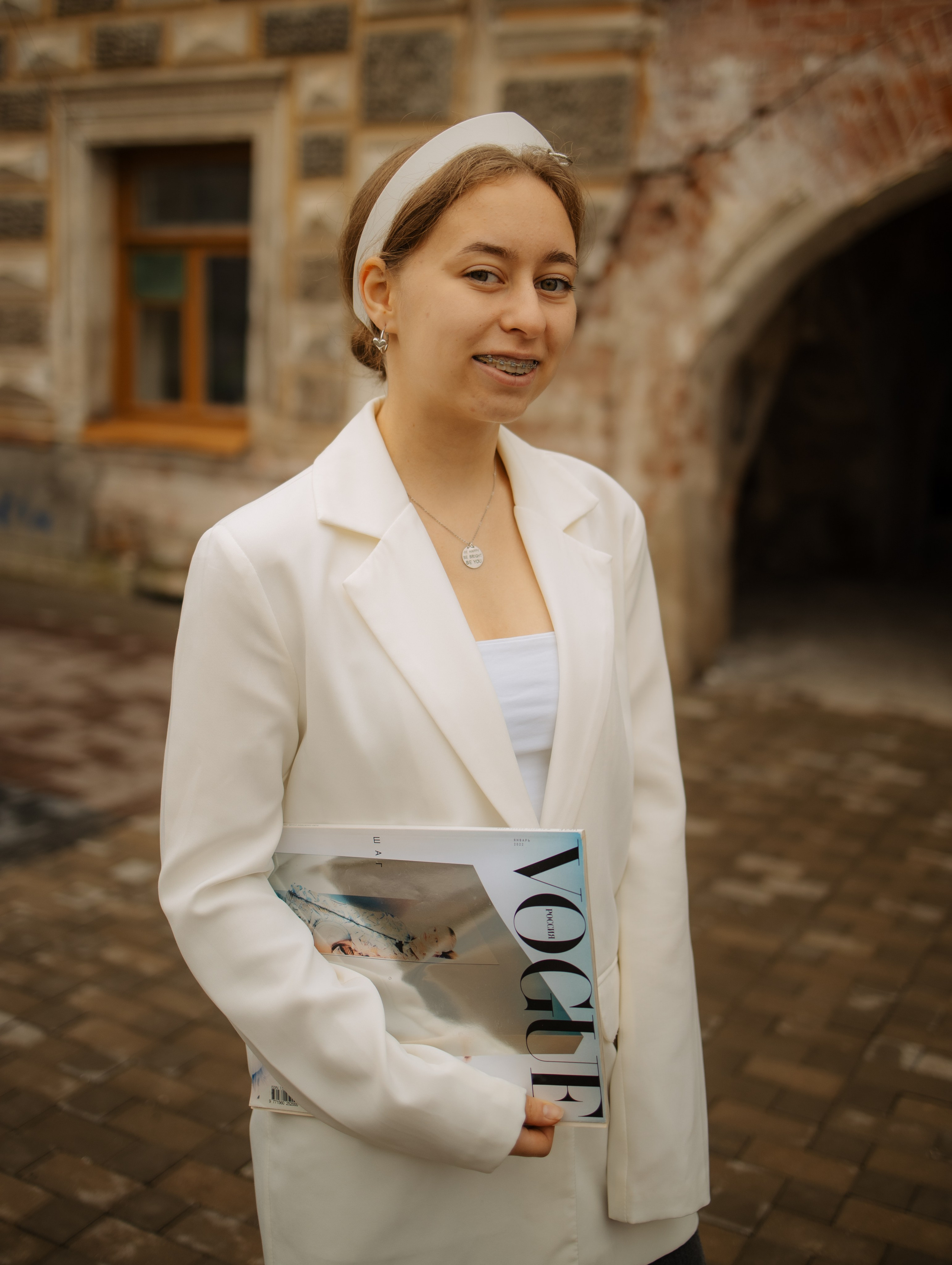 Городская лайф съемка для девушки. Фотограф Углич и Ярославль Ольга Тятюшкина