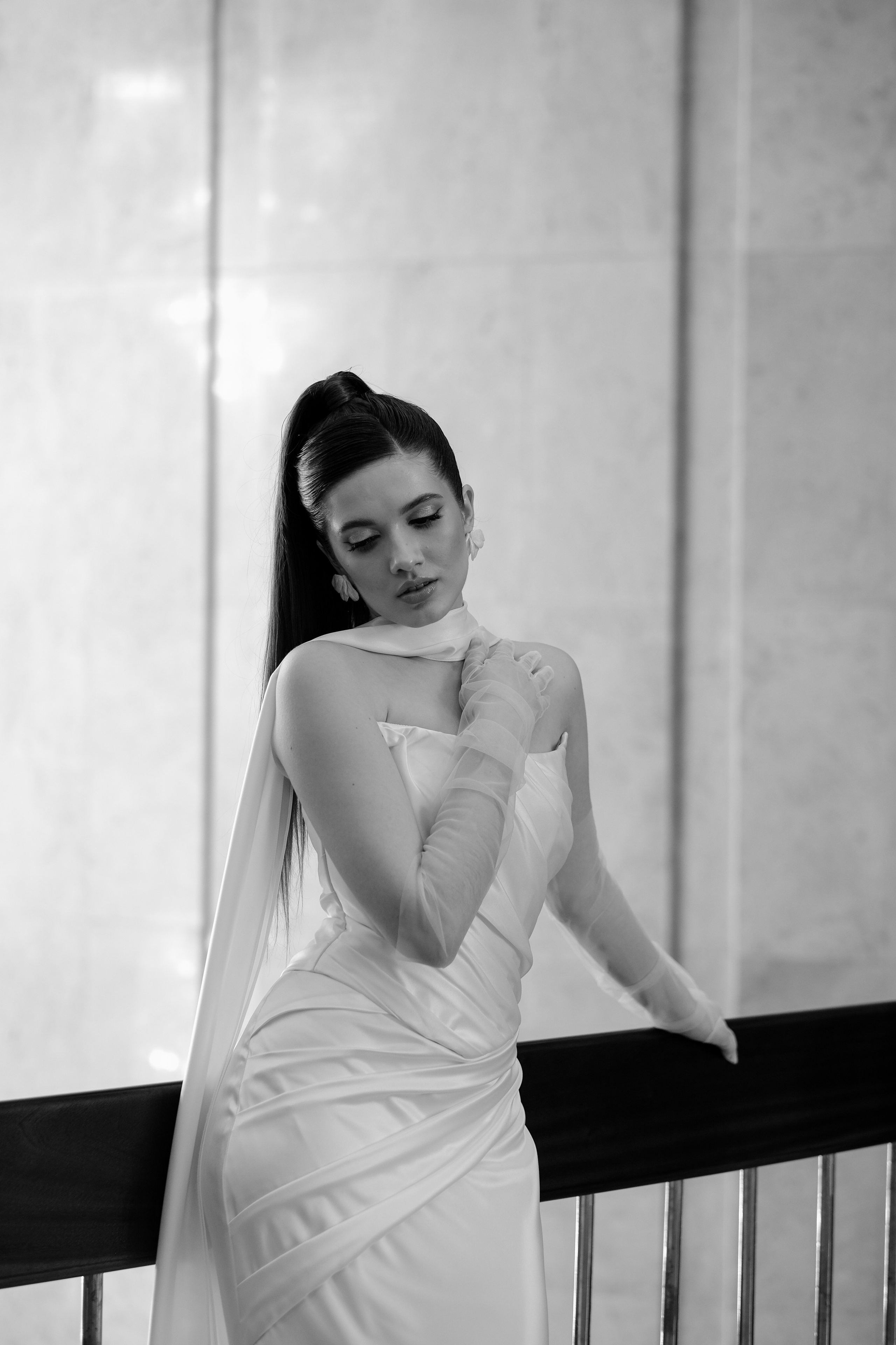 Свадебная фотосессия в театре драмы имени Наума Орлова. Свадебный фотограф в Челябинске Сырчикова Наталья