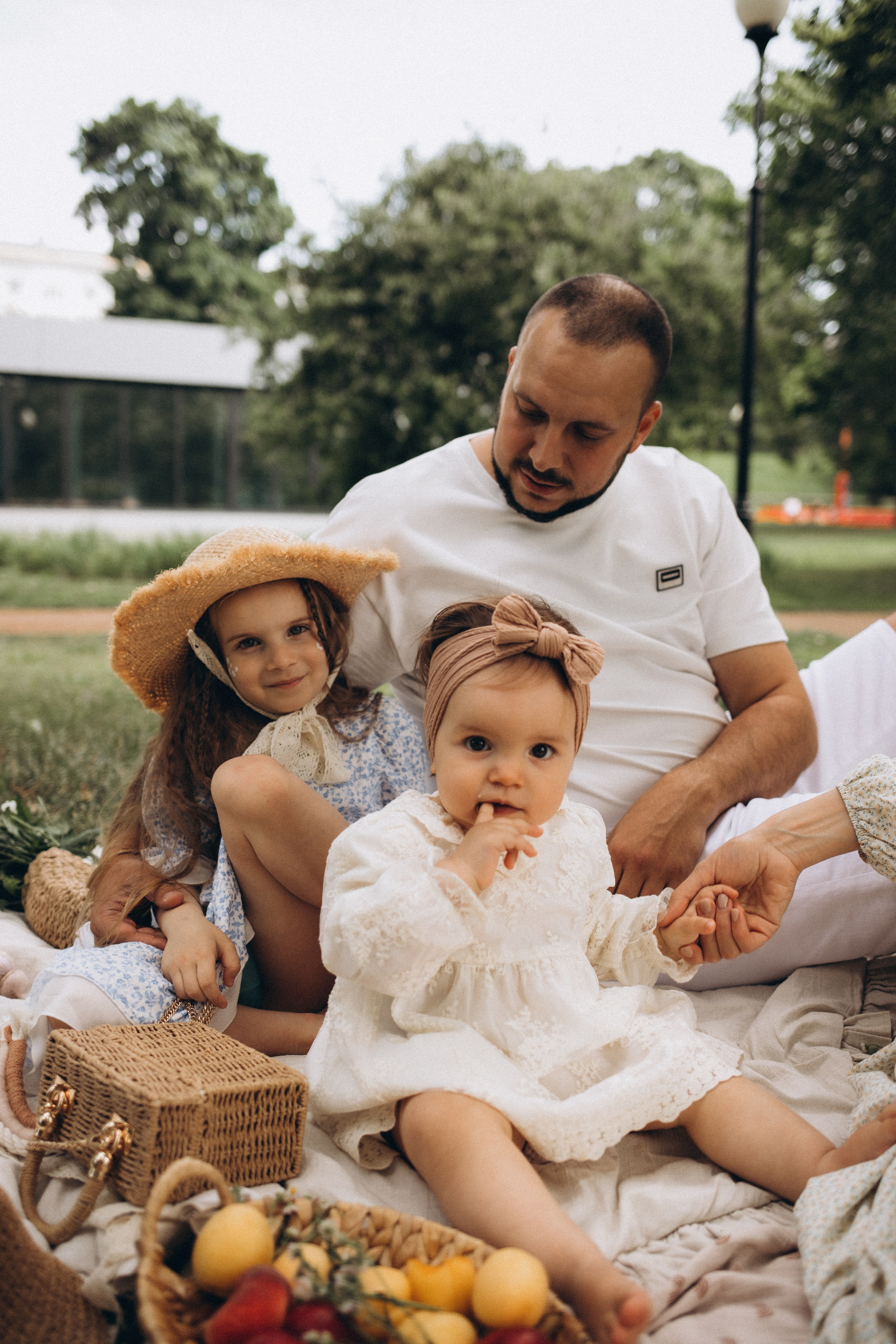 Летний семейный пикник на природе. Семейный и свадебный фотограф Анна Кожокарь