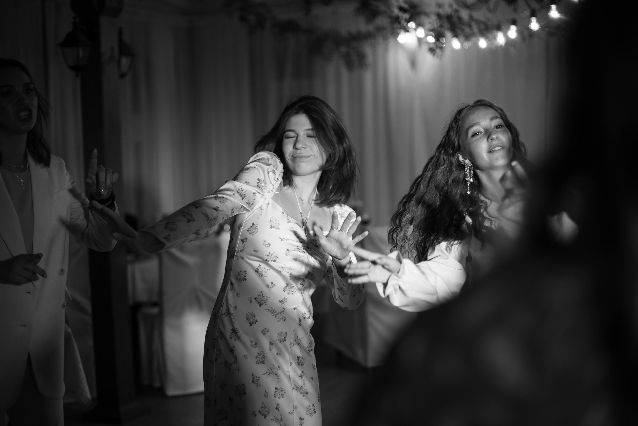 Свадебный альбом 12.08.23 – лучшие кадры с торжества. Свадебный фотограф в Миассе Татьяна Ружникова