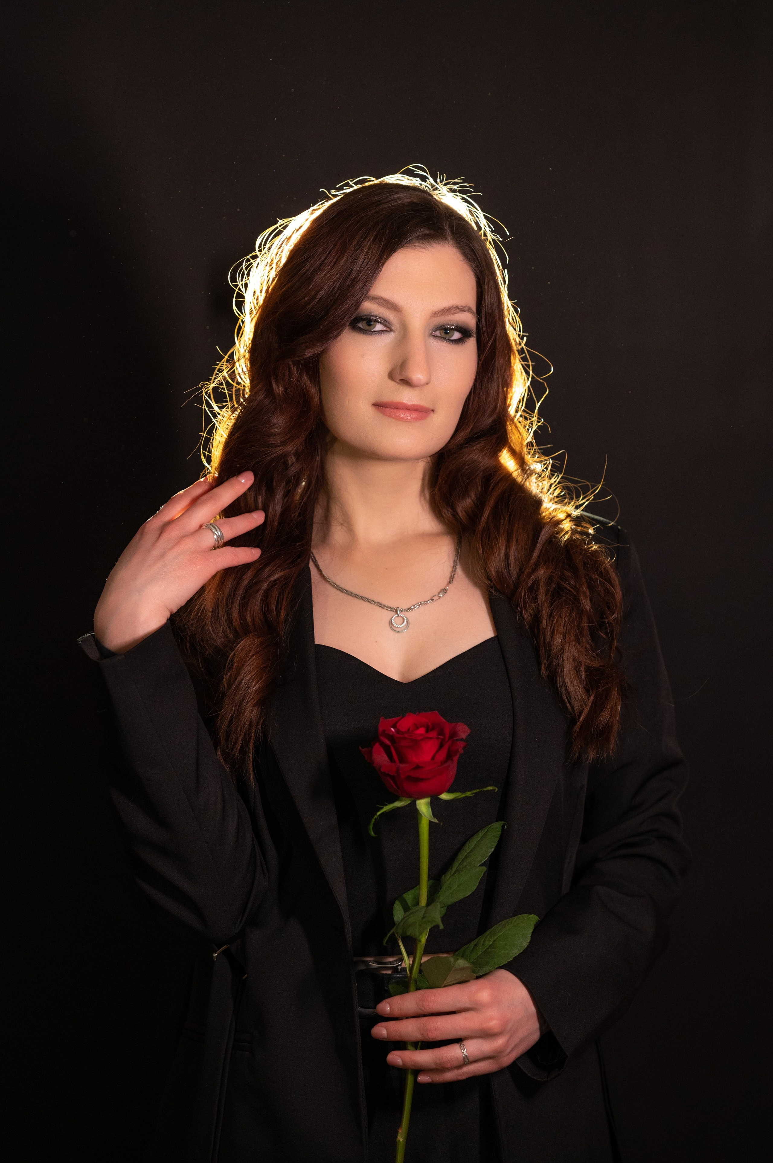 Портреты с розой. Портретный, семейный, свадебный фотограф. Бизнес, контент съёмка. Тула