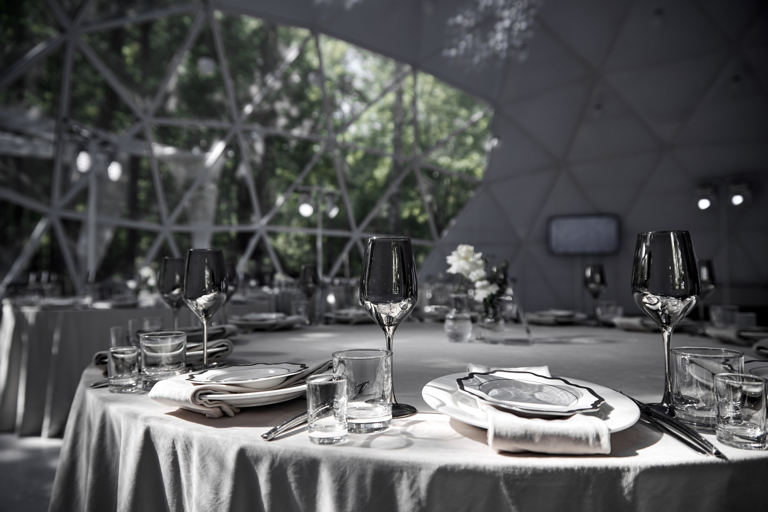 L'amour que illumine. Студия декора НикитинаДекор — оформление мероприятий в Ульяновске. Профессиональное создание эксклюзивных декораций