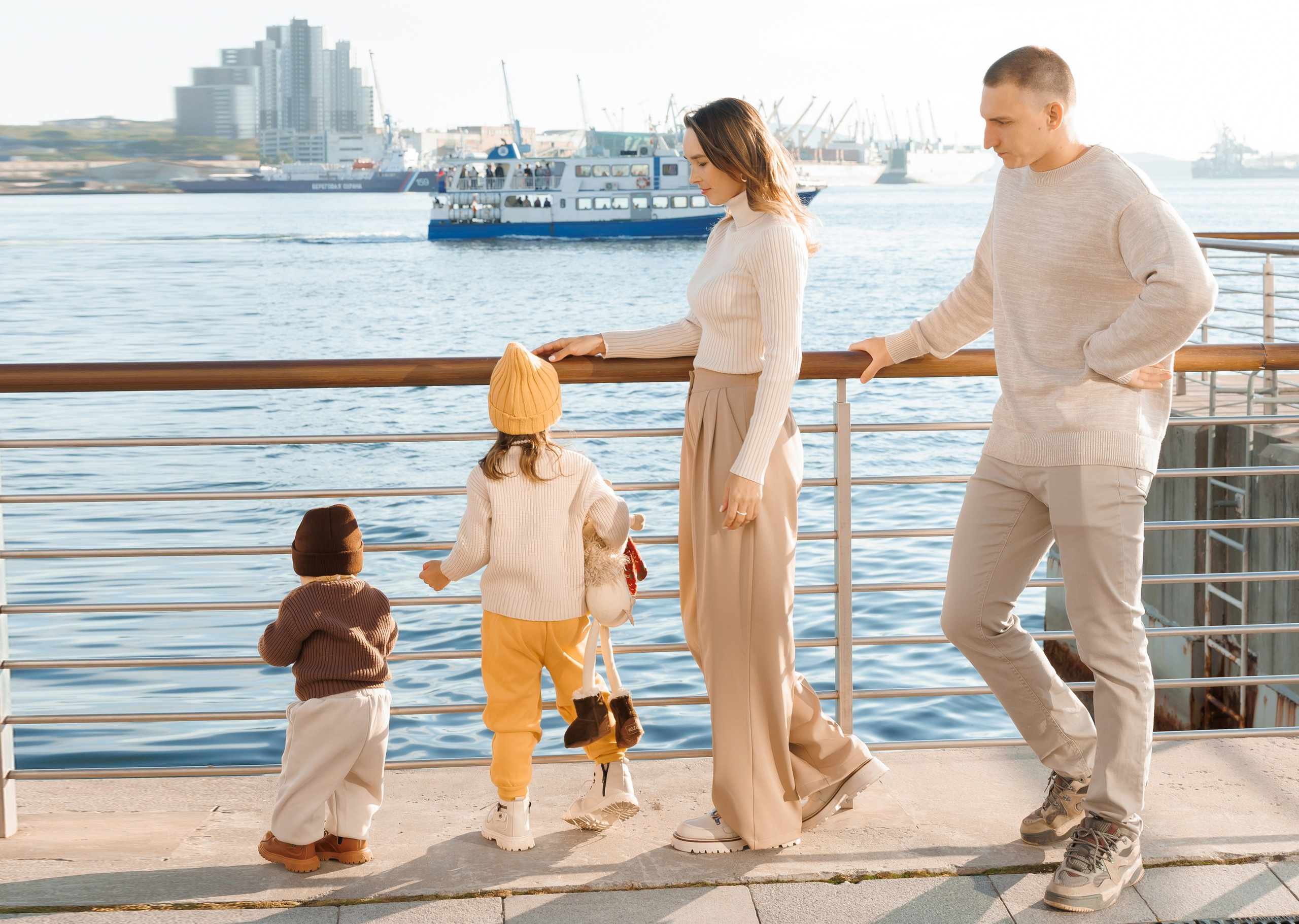 Семейный фотоальбом Владивосток. Выпускные альбомы во Владивостоке