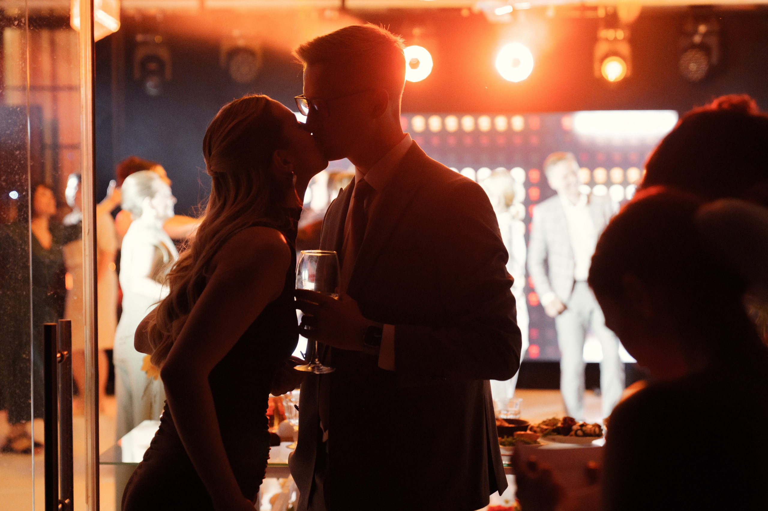 Свадебный вестник. Свадебный фотограф в Ростовe-на-Дону Анастасия Прутова