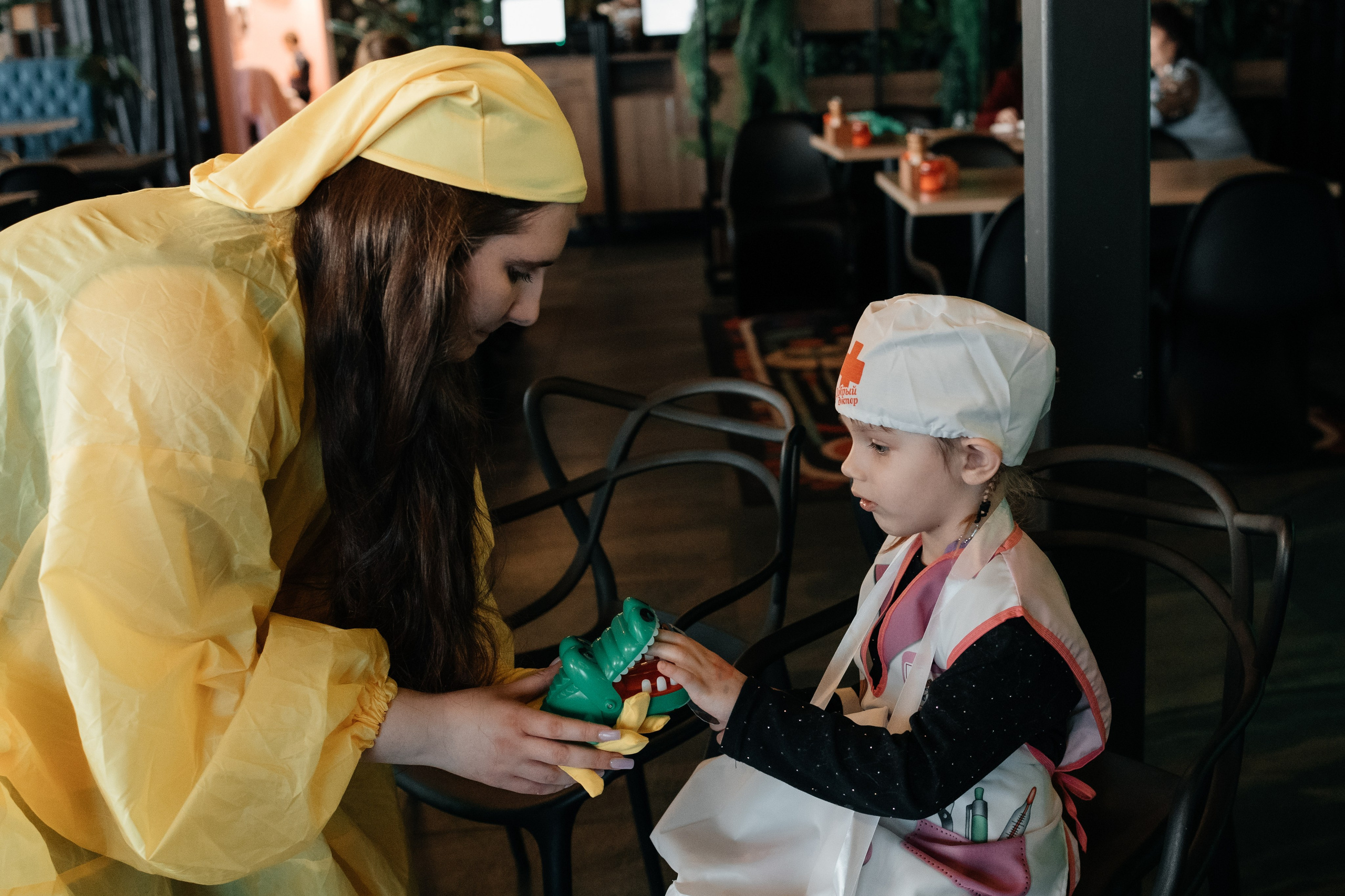 Кукольный театр «Ай болит». Семейный и детский фотограф в Славгороде Анастасия Винс