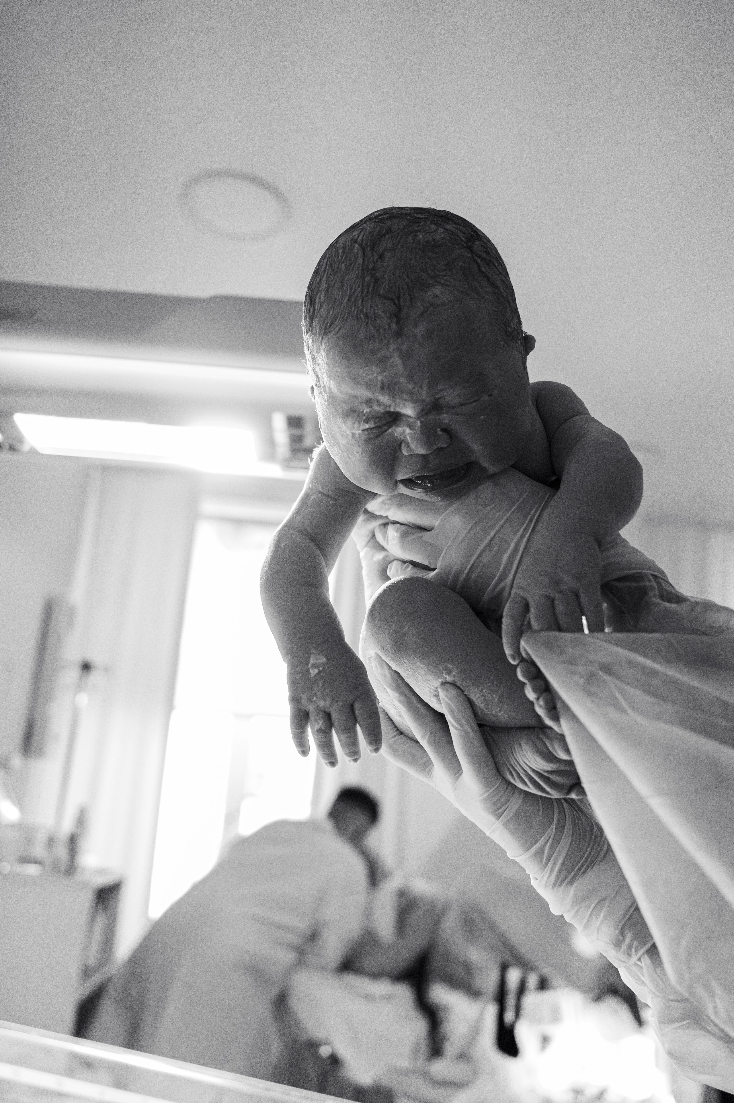 Василиса родилась. Роддом на Фурштатской. Парцалис Г.К./ Иринина А.С. Фотограф на роды СПБ Юлия Герасимова