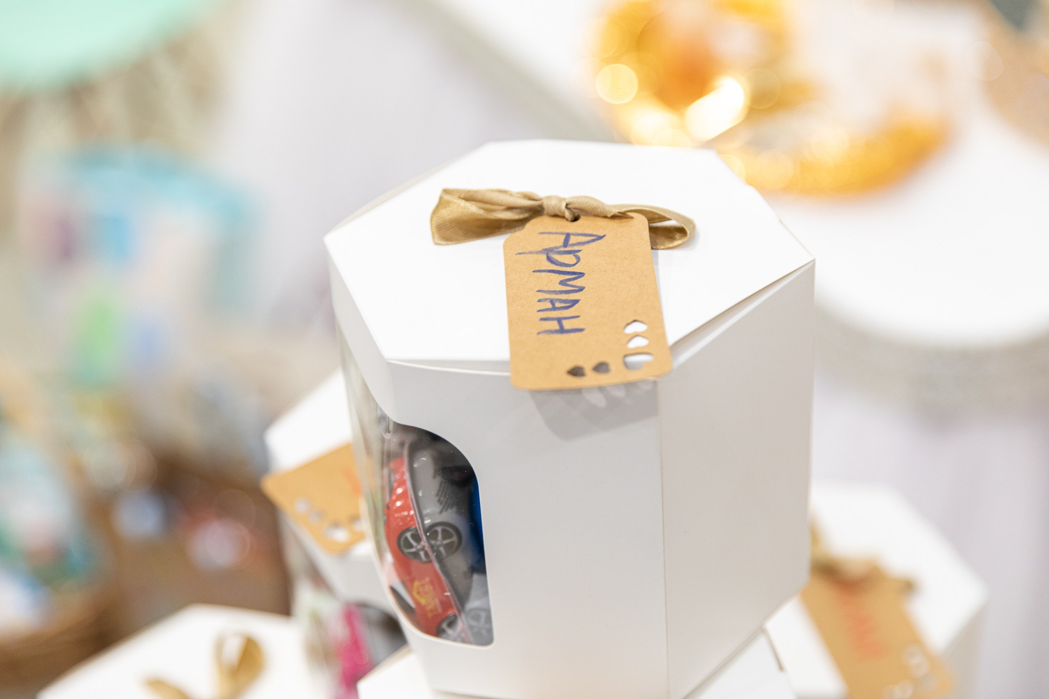 Первый зубик Али. Фотограф Татьяна Генева