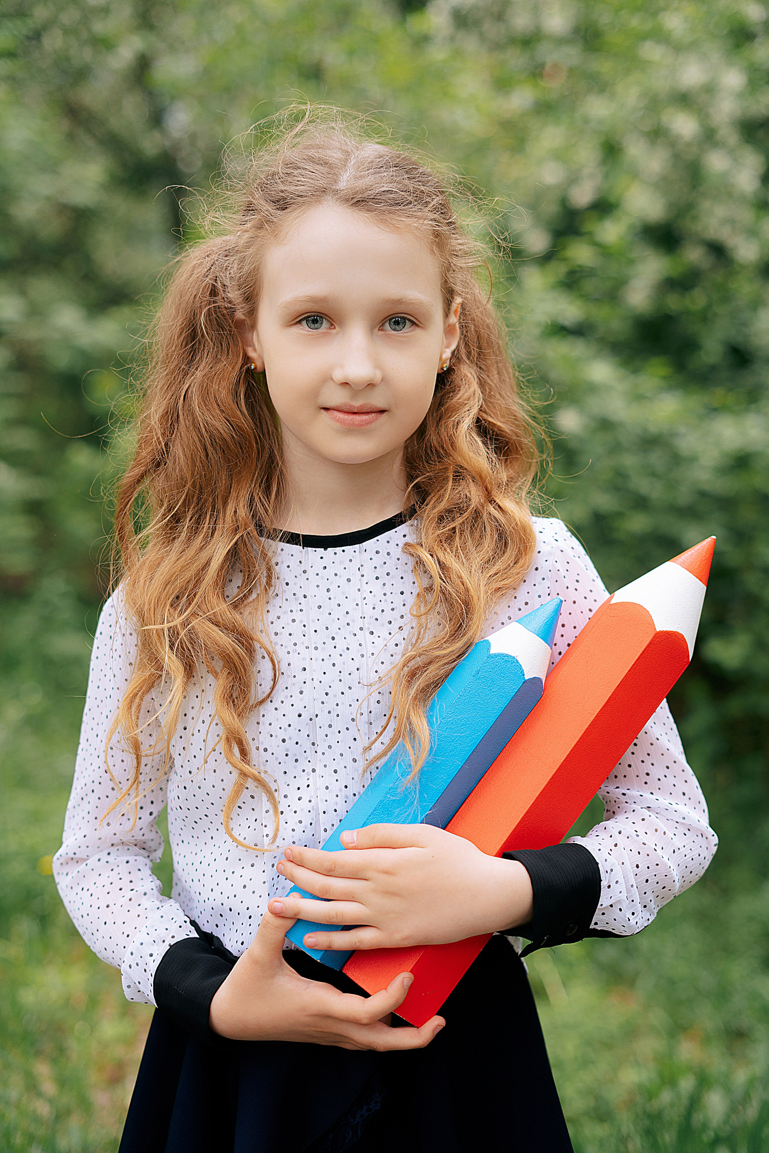 Школьные портреты. Школьный фотограф в Челябинске. Выпускные фотоальбомы