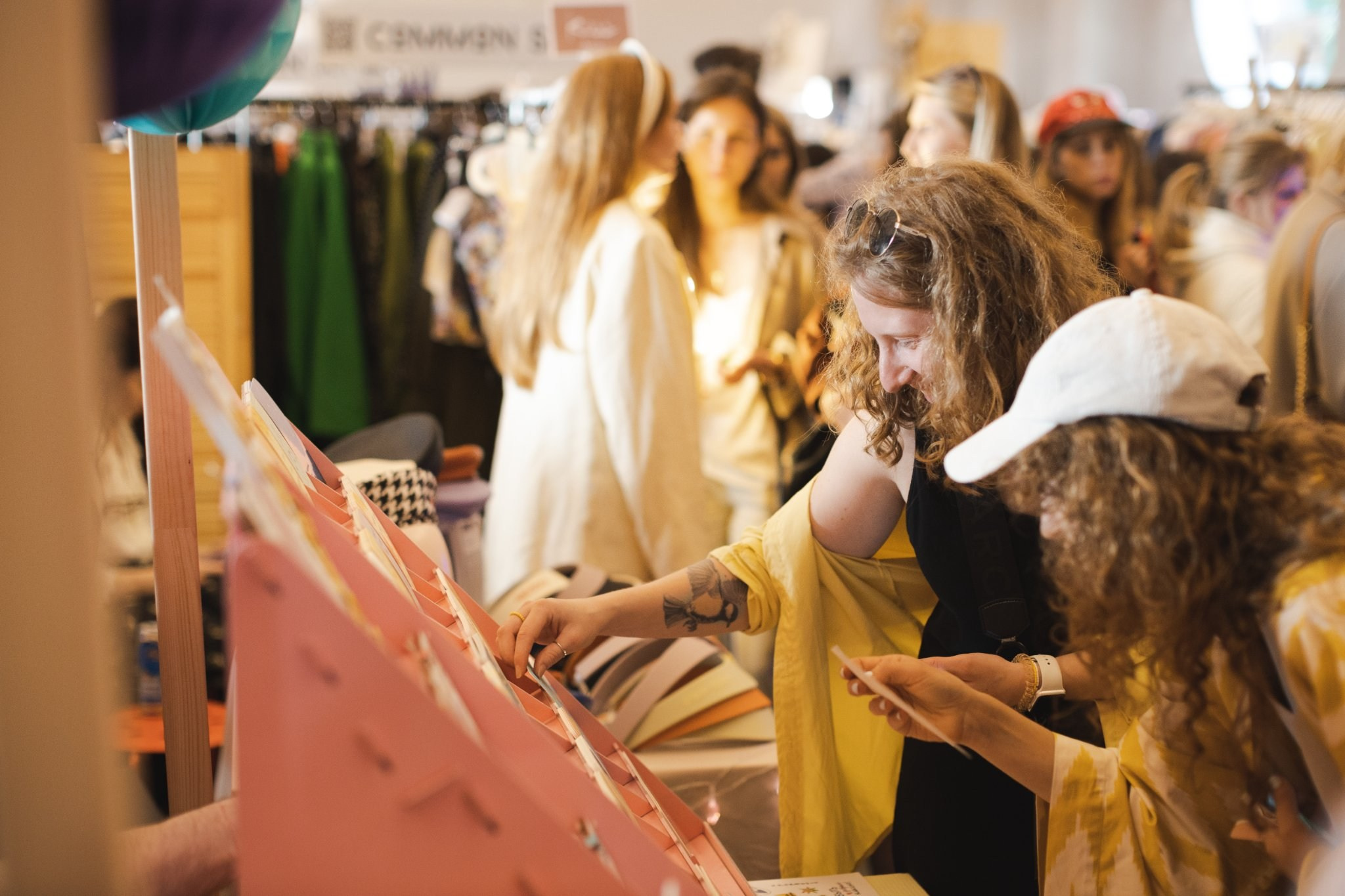 4–5 июня 2022 POP-UP в ДК Рассвет / Фото Иван Гущин. Фотоотчеты «Ламбада-маркета»