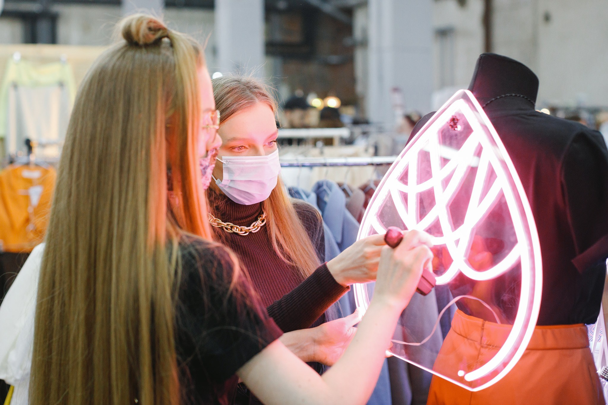 10–11 апреля 2021 на Трёхгорной мануфактуре / фото Иван Гущин. Фотоотчеты «Ламбада-маркета»