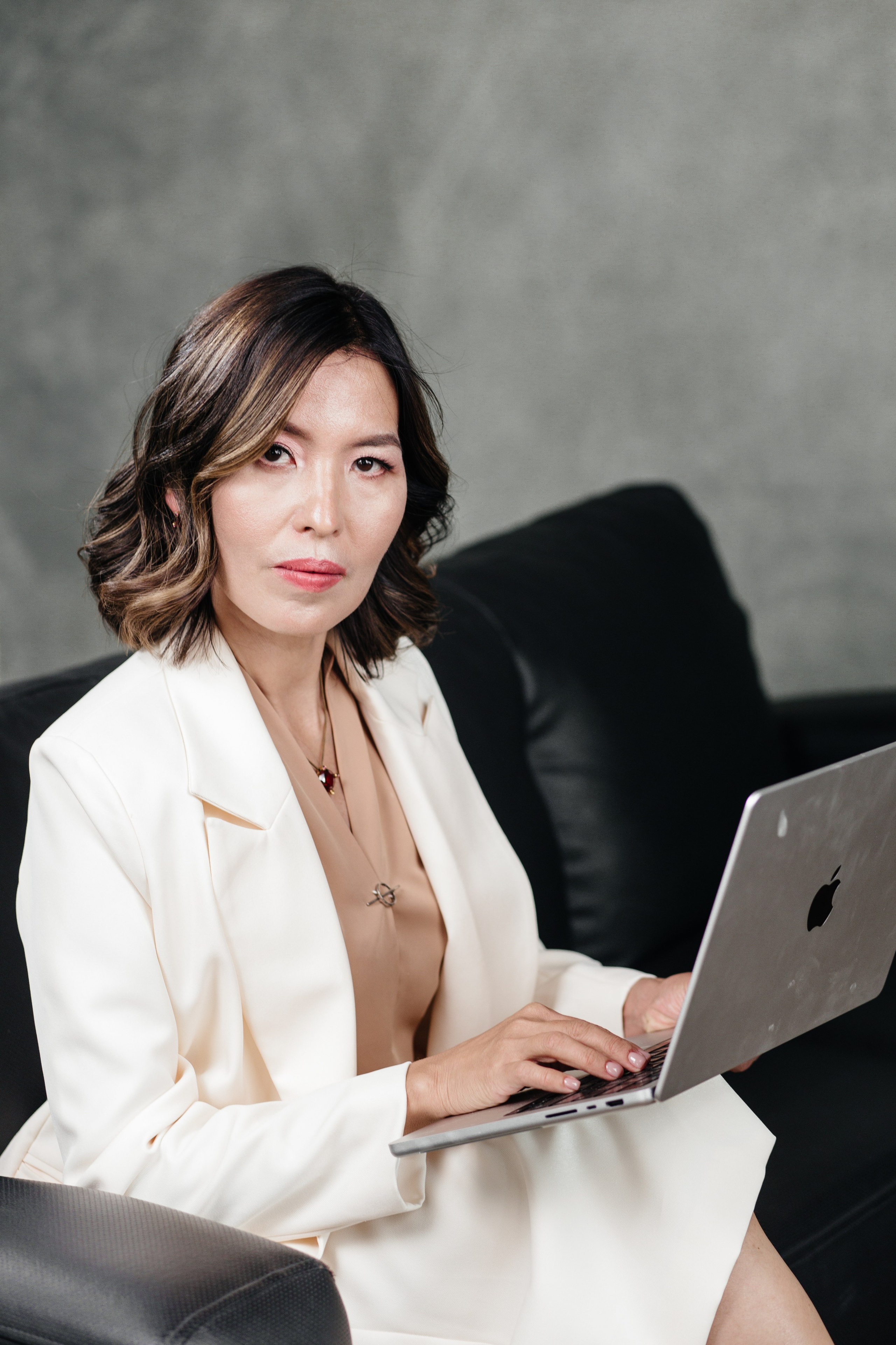 Photo session for an accountant. Фотограф в Атырау Аслан Мурат