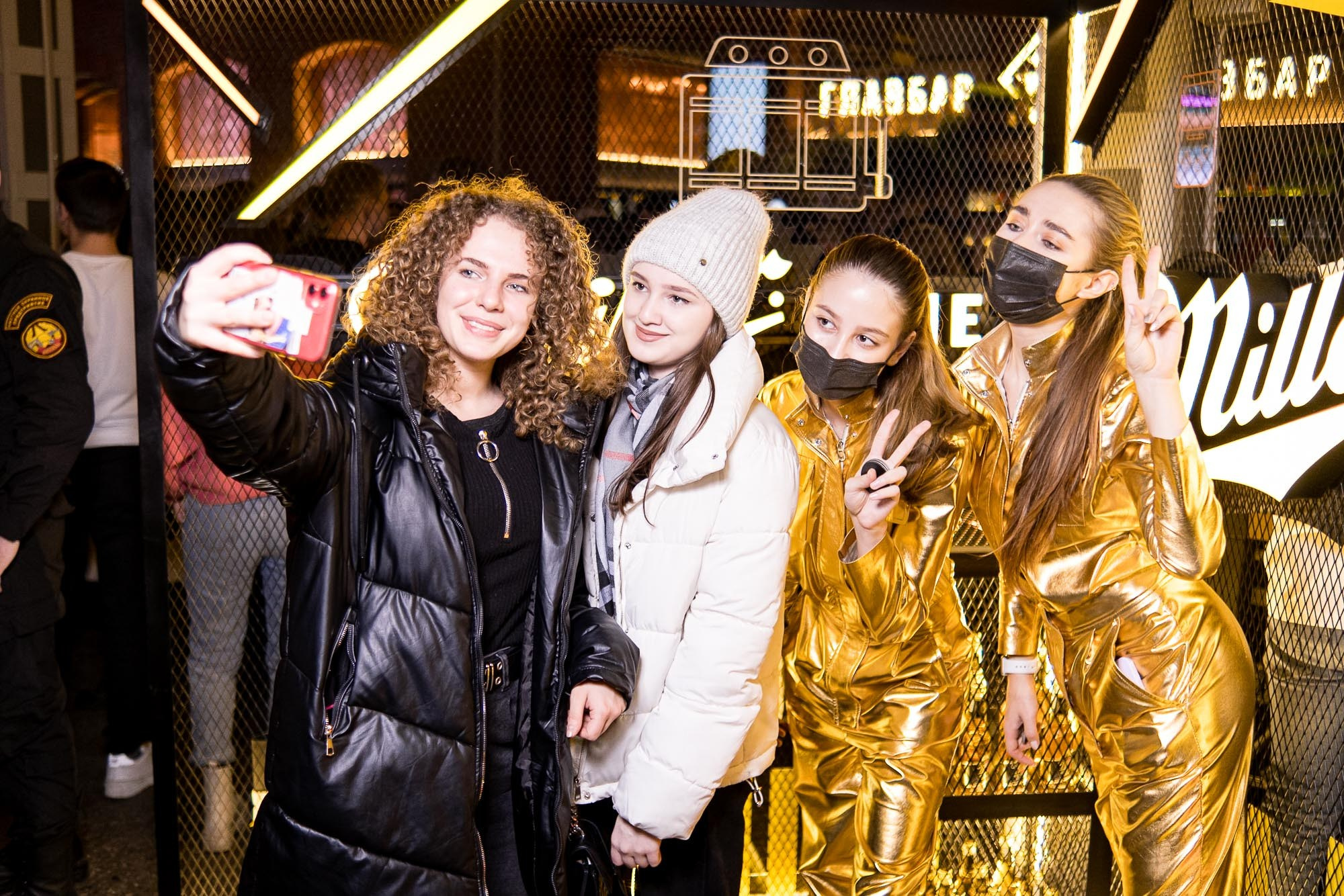 Miller x Клава Кока. Депо Москва. Репортажный фотограф Денис Тихомиров. Москва