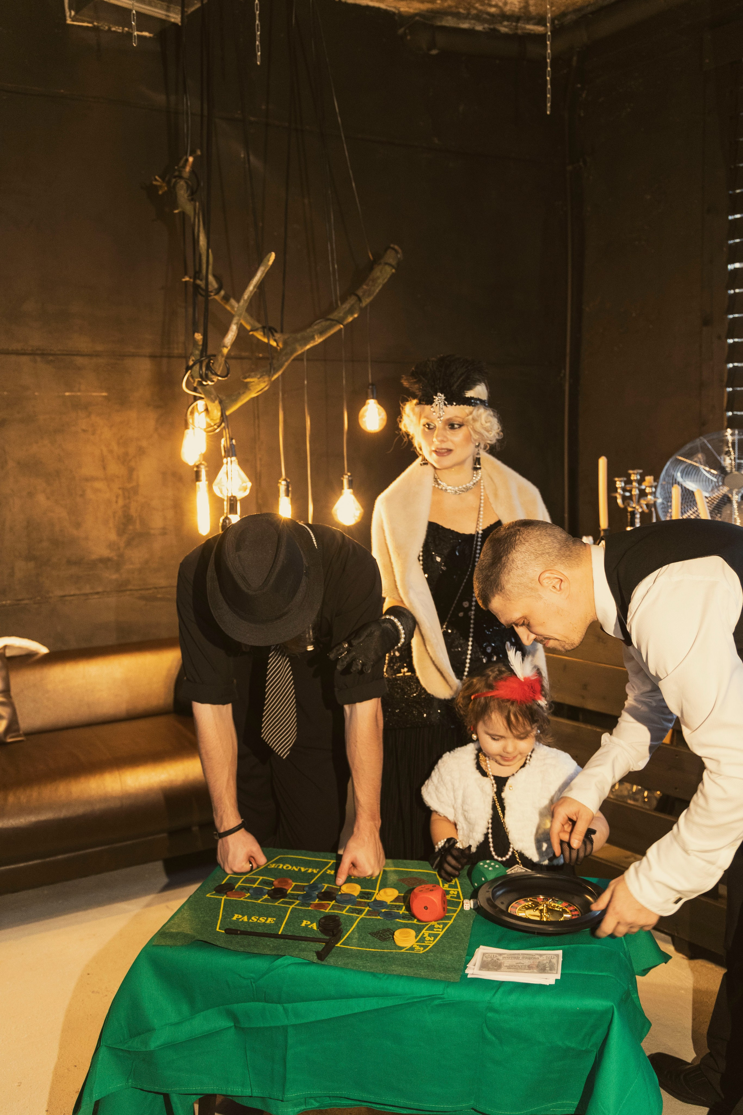 Семья Волковых. Фотограф для маркетплейсов, фотоуслуги в Жуковском Татьяна Марсуверских