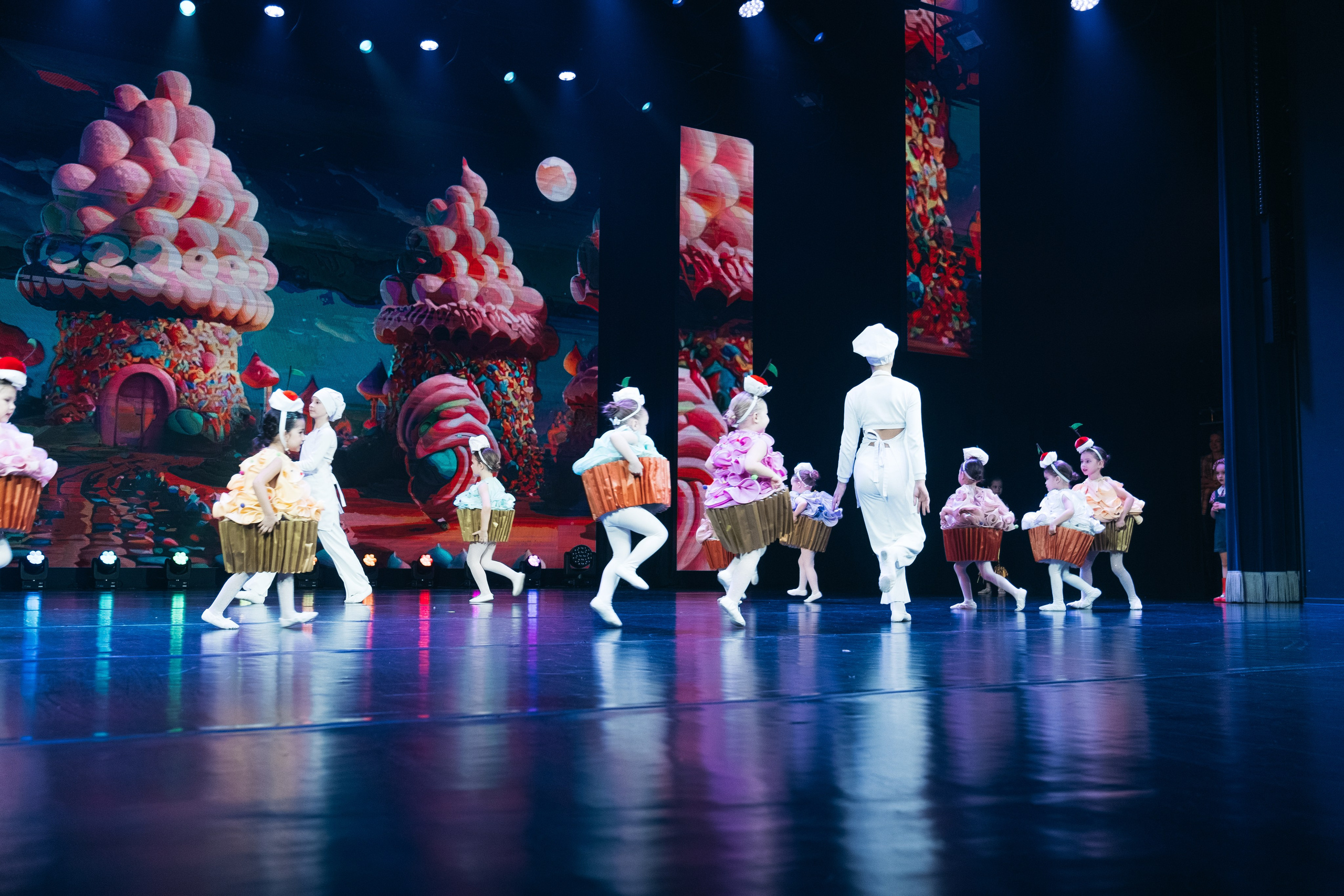 СурГУ 23.12.23. Репортажный и свадебный фотограф в Сургуте