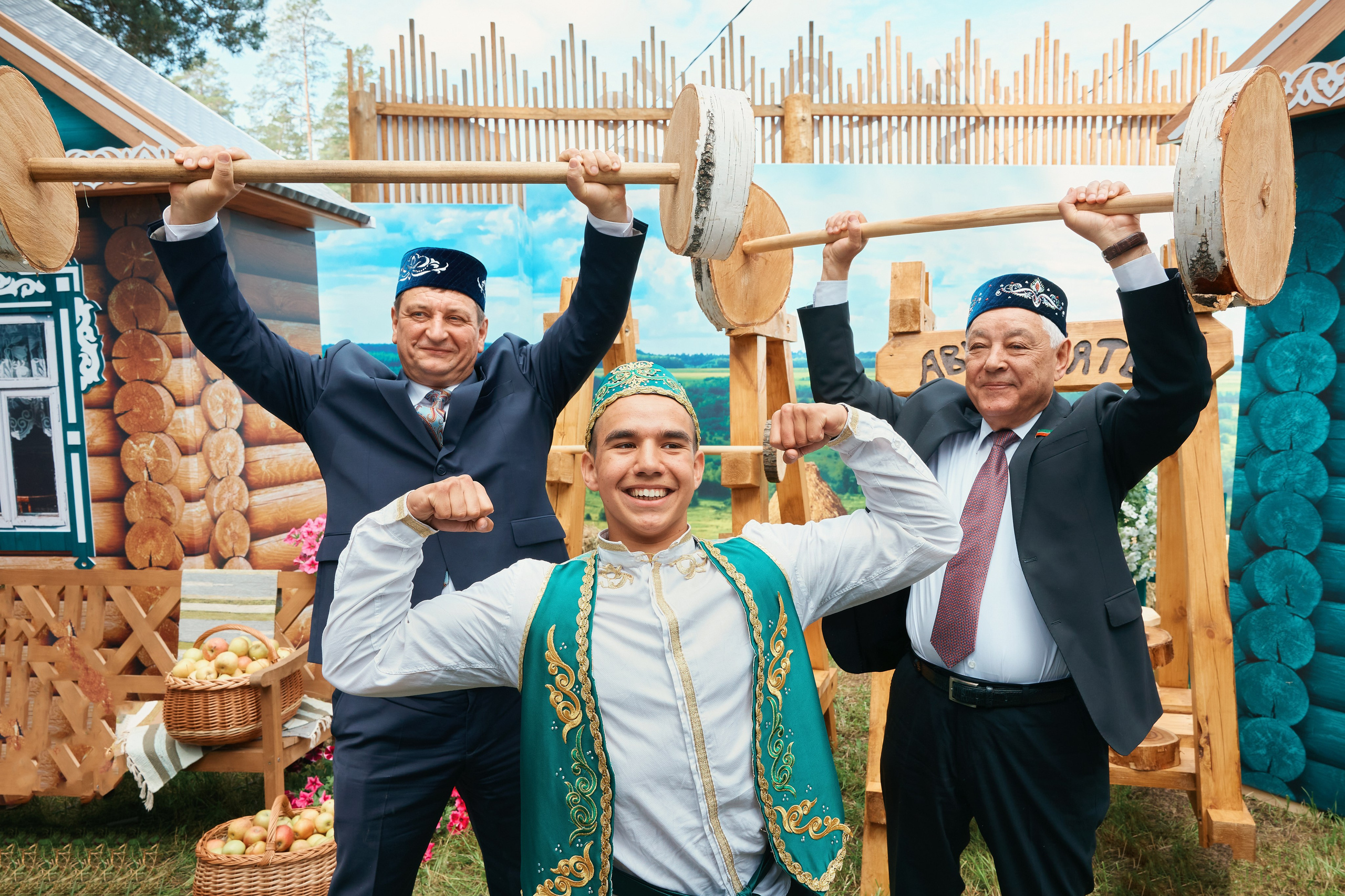 РЕПОРТАЖ (архивное). Мое имя Раиль. Я репортажный фотограф в Казани, так же мой любимый жанр — свадебный фотограф