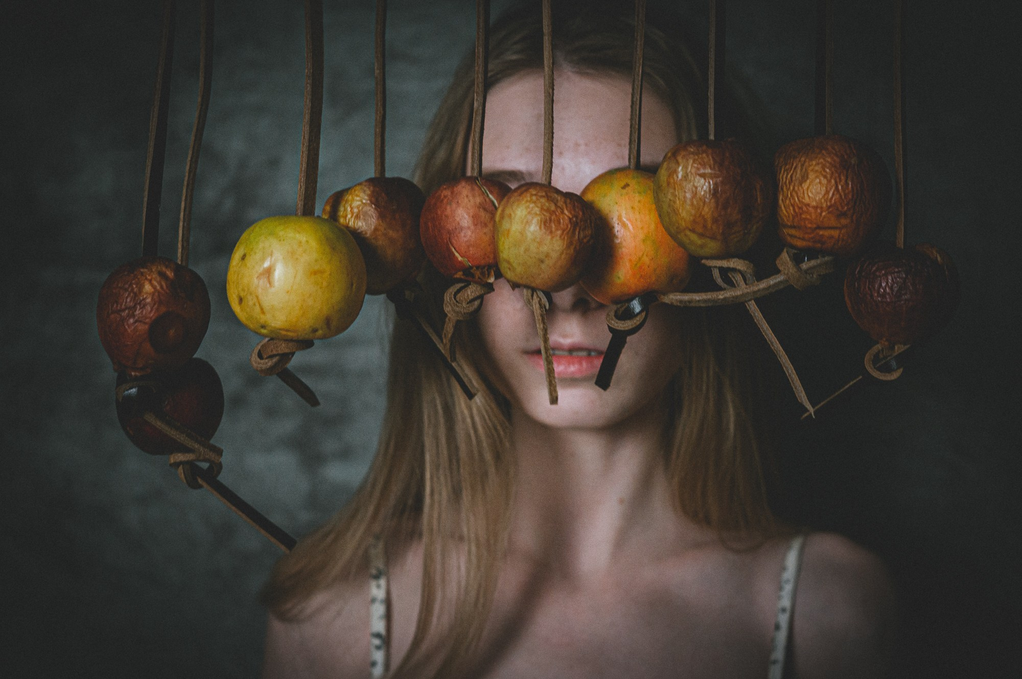 Настя. Домашняя студия. RawCat. Портретная фотография Екатеринбург