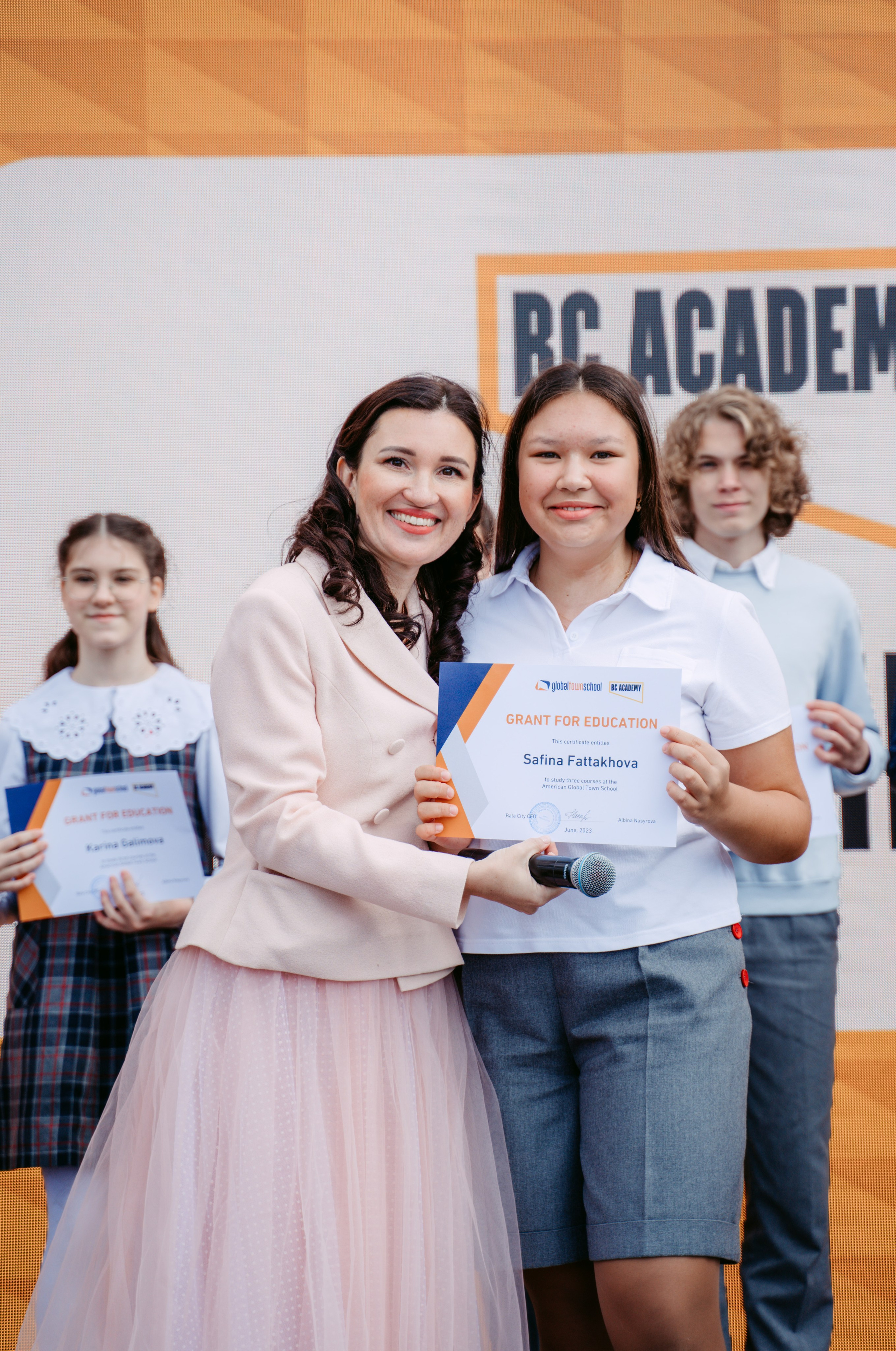 Выпускной Бала-Сити / 2023. Саша Копылов, фотограф в Казани