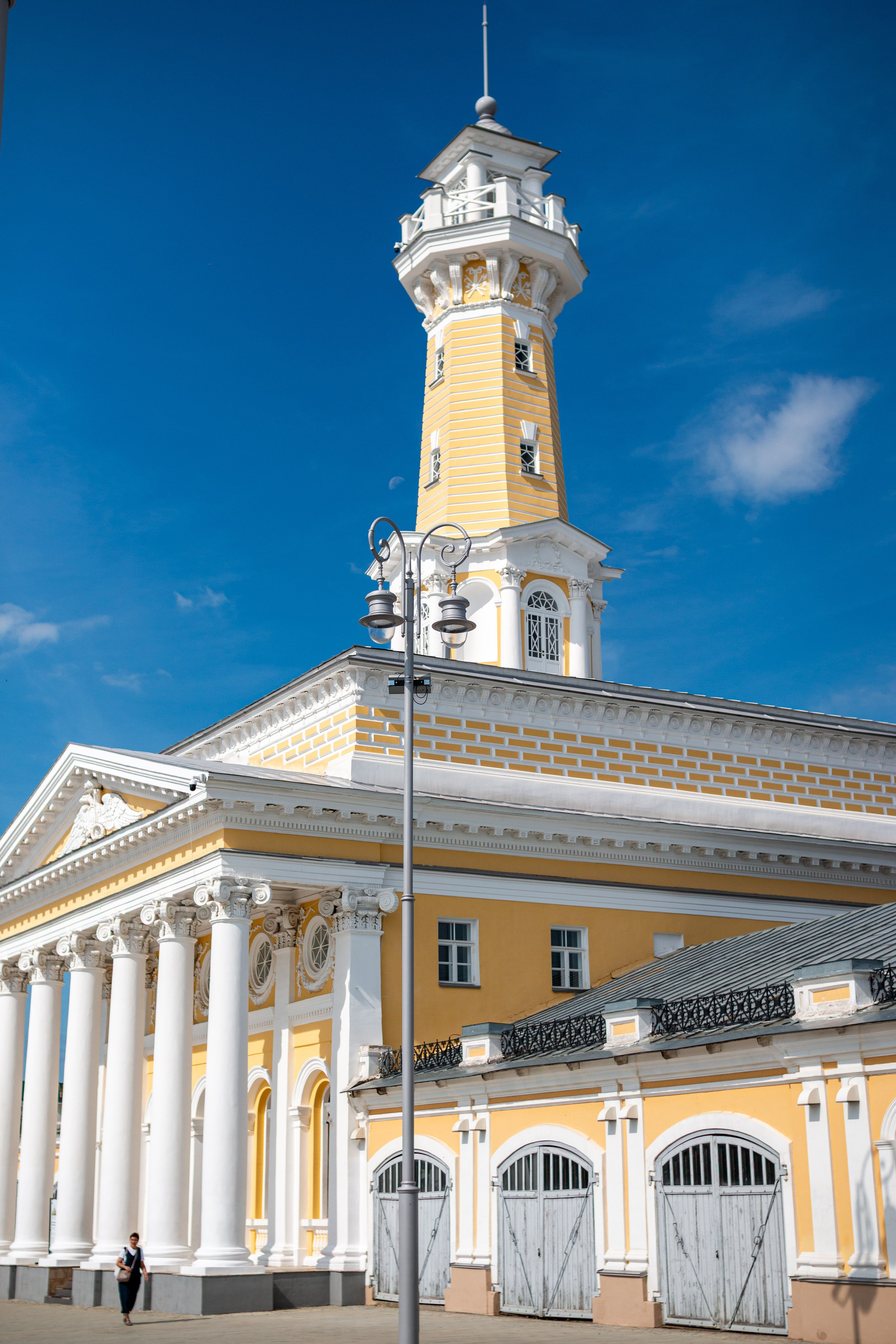 Пожарная каланча в центре Костромы