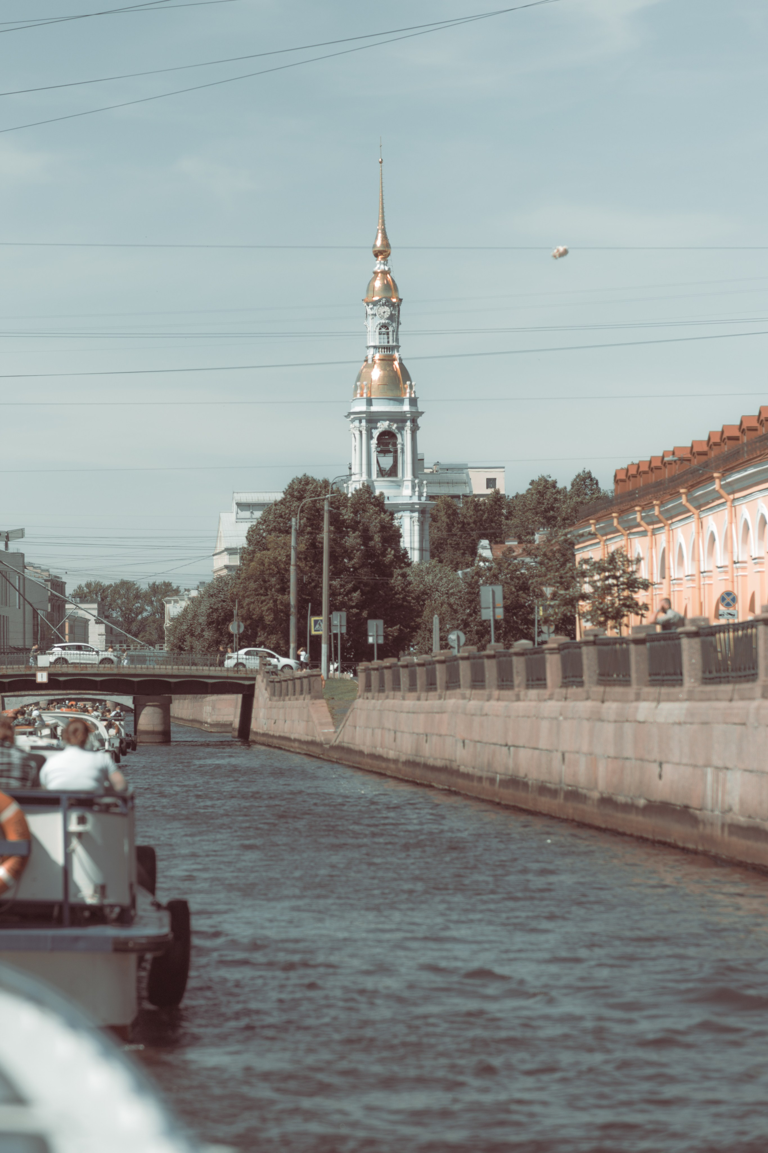 Колокольня Никольского морского собора — вид с Крюкова канала