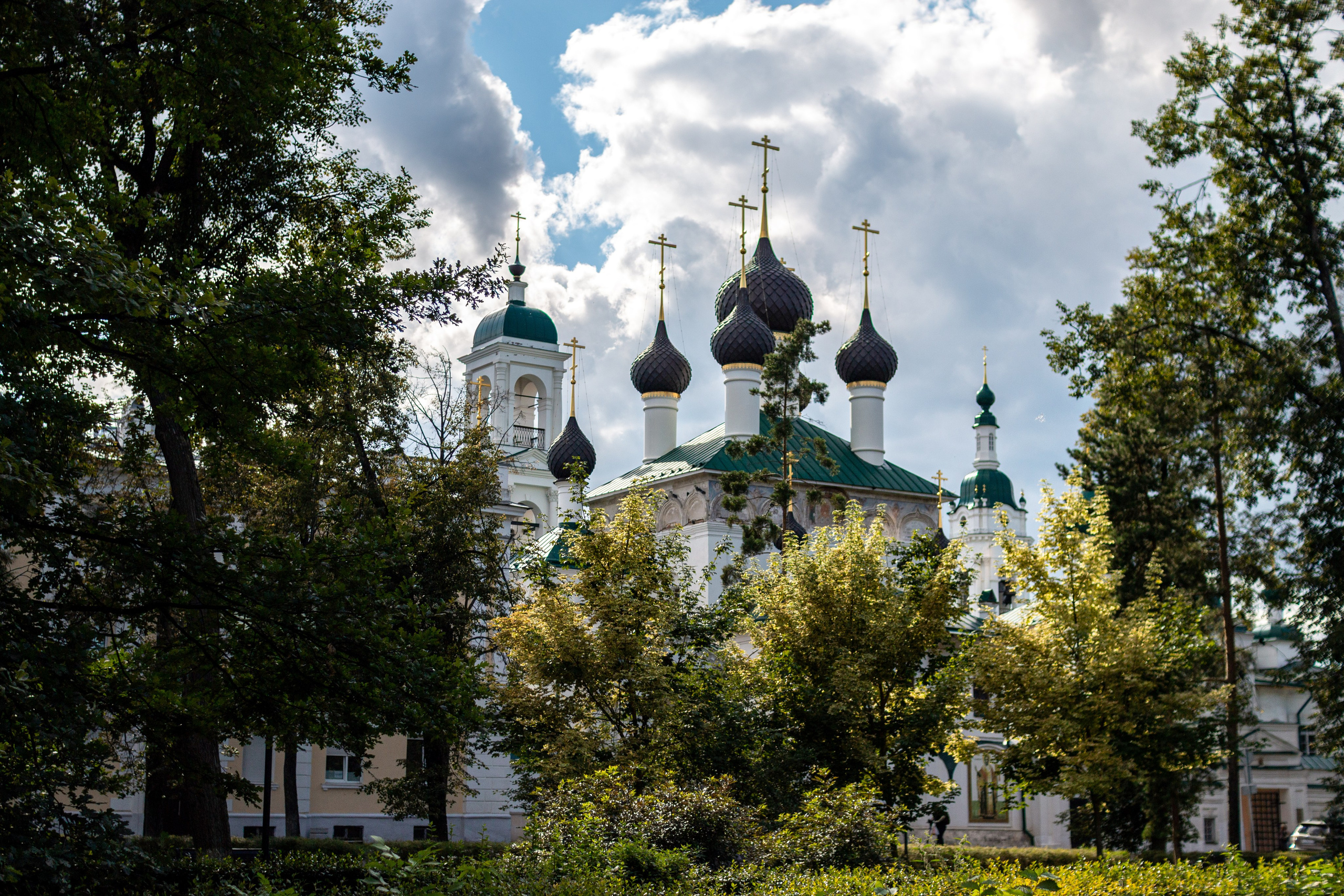 Собор Афанасия и Кирилла Александрийских, вид издалека