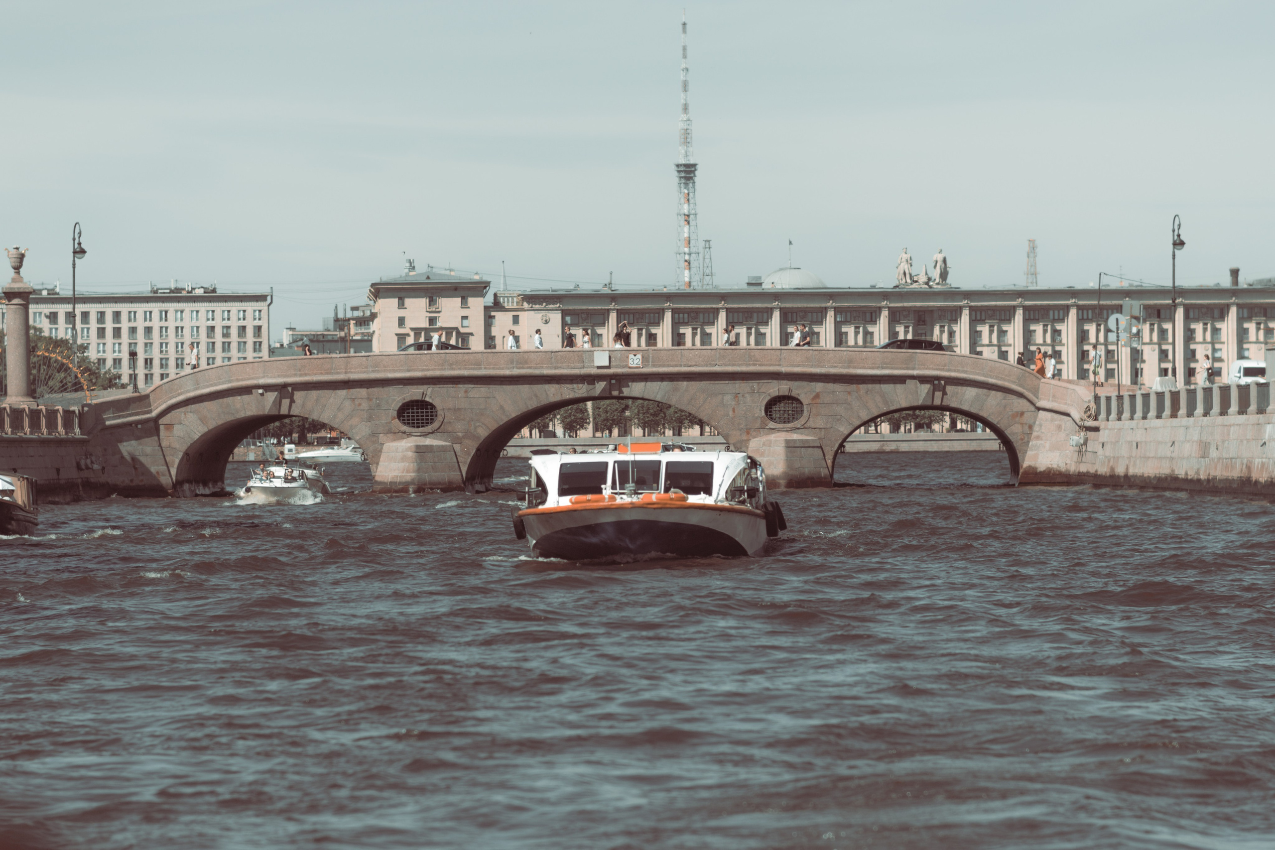 Прачечный мост — Петербург с воды в ретро стиле