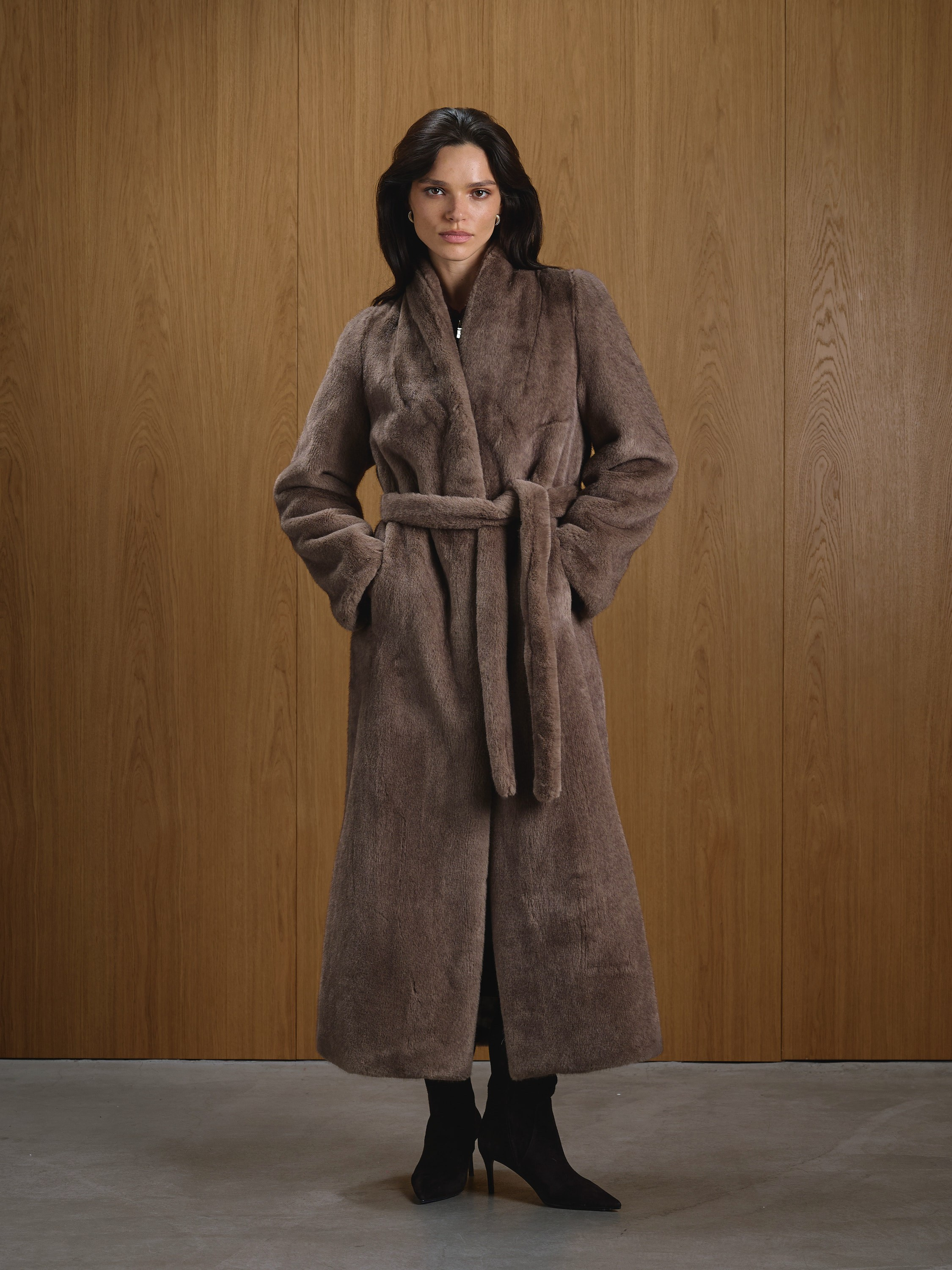 Лукбук для бренда Sheily. Фотограф для брендов в Москве Ксения Чупрунова