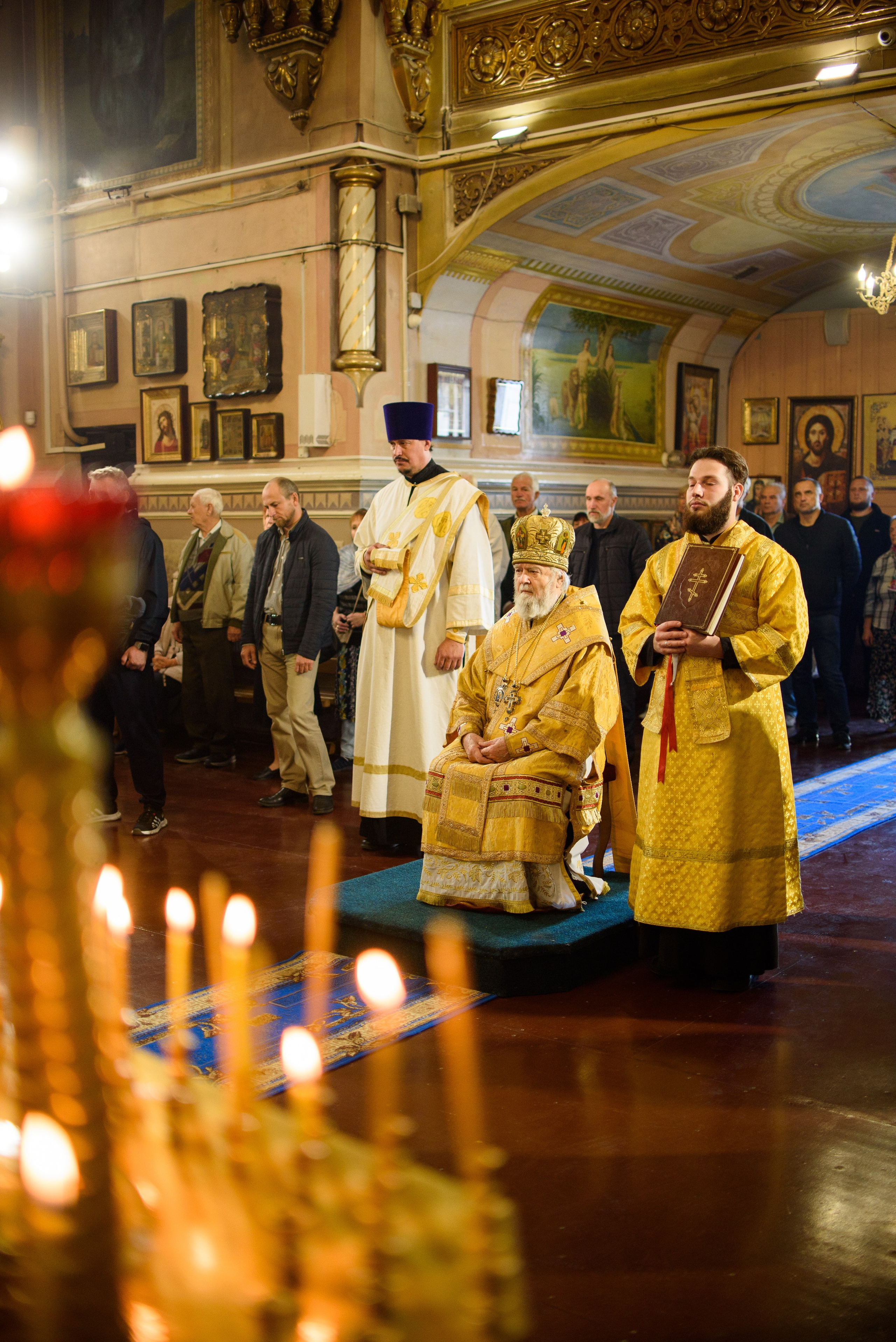 Воскресная литургия 29.10.2023. Семейный и свадебный фотограф в Феодосии и Коктебеле