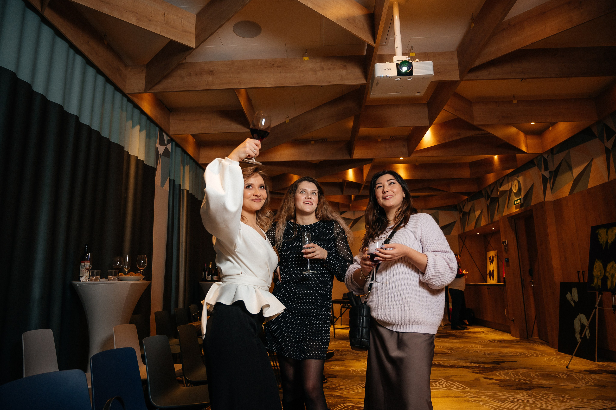 Рисуем телом, Карим COSMOS. Фотограф Нижний Новгород