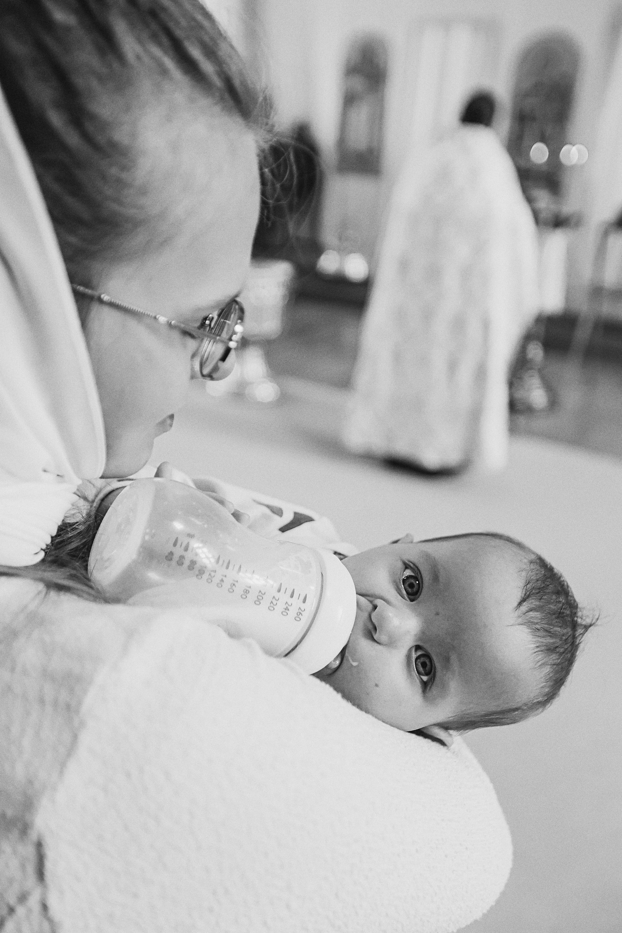 Крещение церковь около моста влюбленных. Семейный фотограф Тюмень, фотограф на роды Салмина Мария