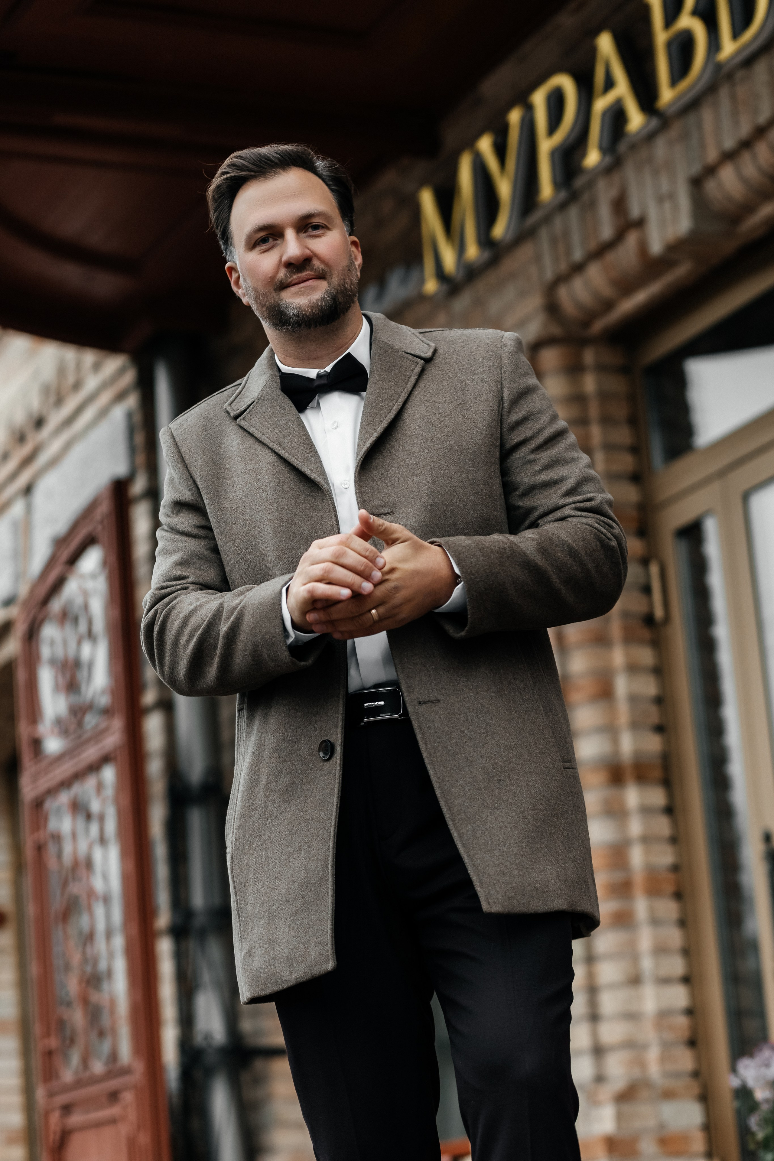 Бизнес-портрет для ведущего мероприятий. КОНТЕНТ ФОТОГРАФ