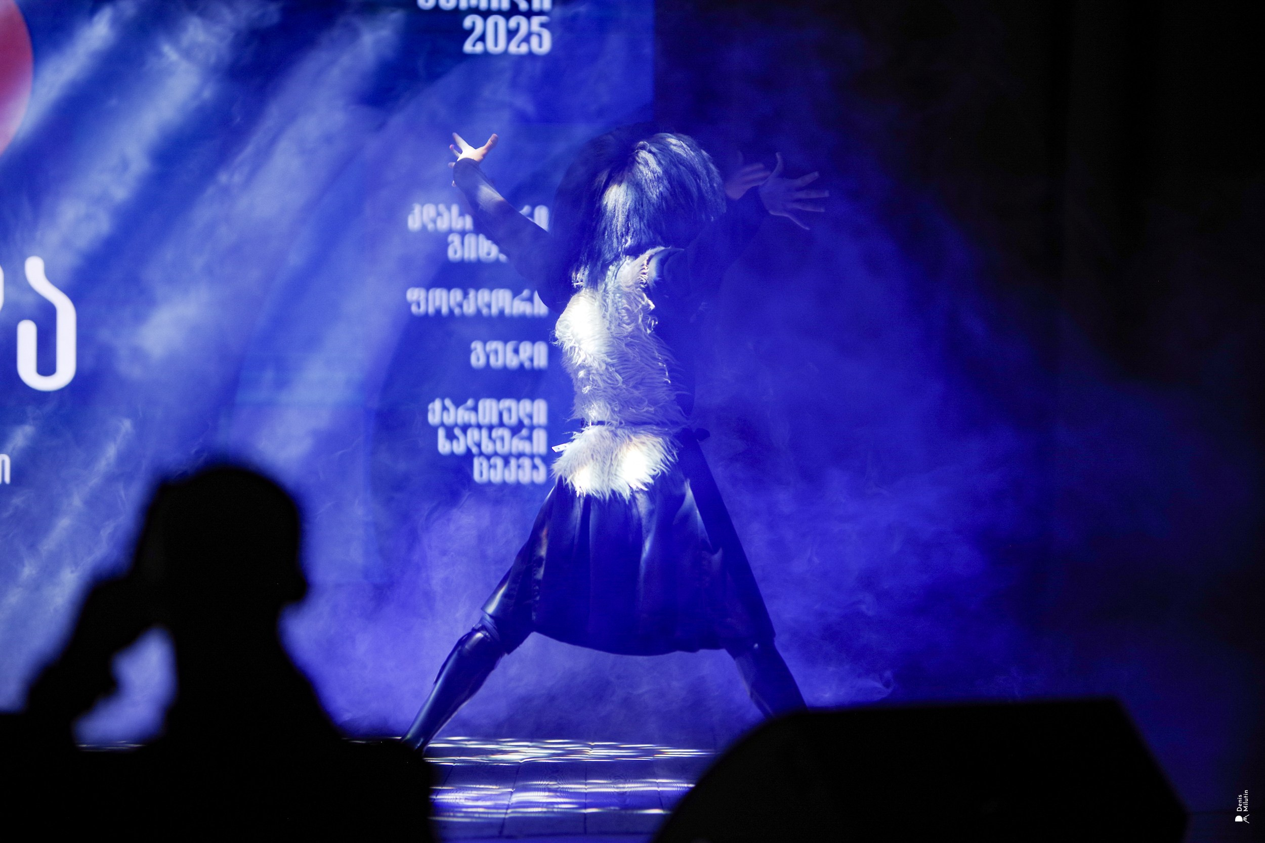 Танцы в Хоби. Портретный фотограф Денис Милютин