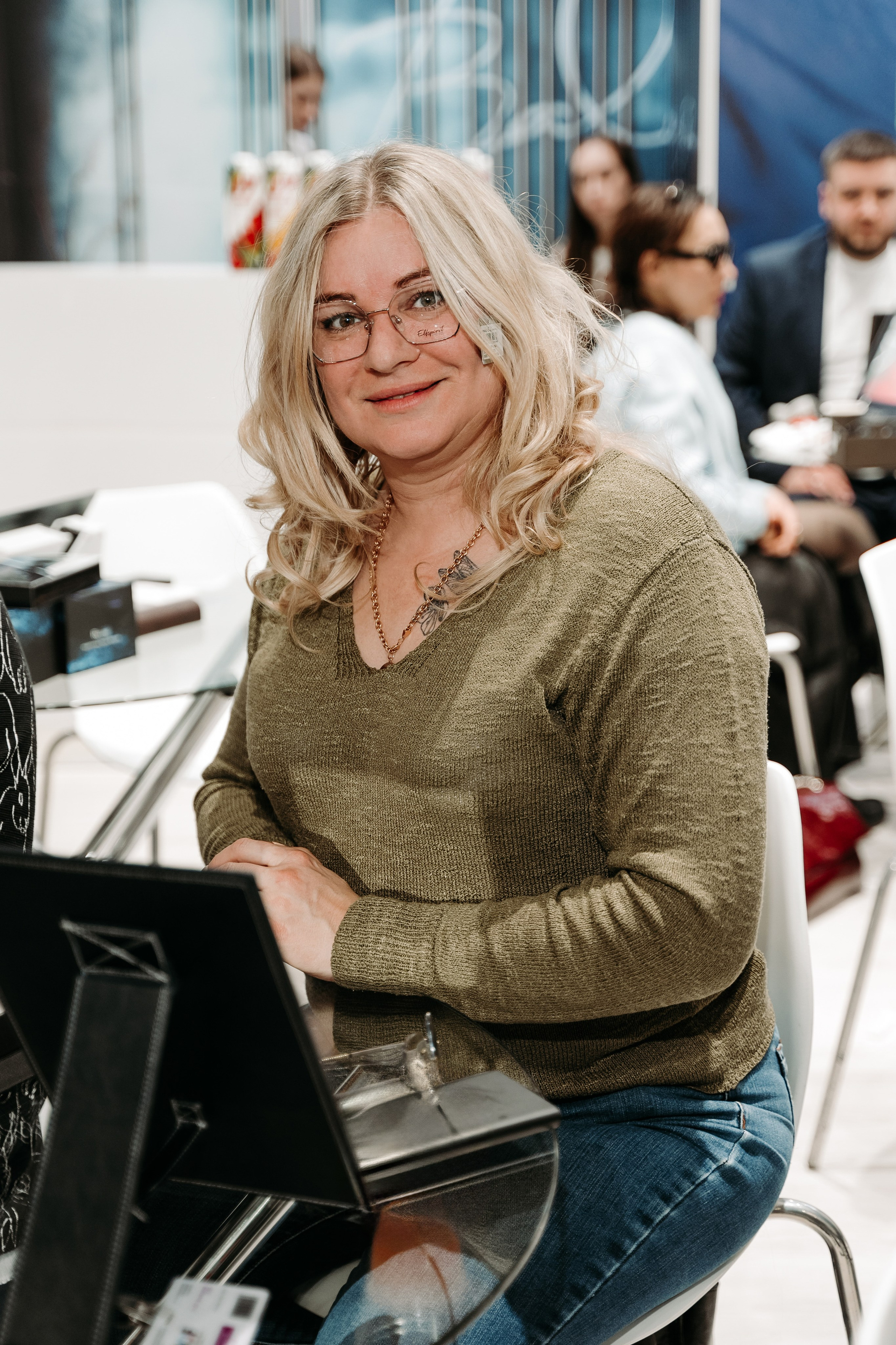 Оптическая_выставка. Репортажный и свадебный фотограф в Москве Рая Небогатова