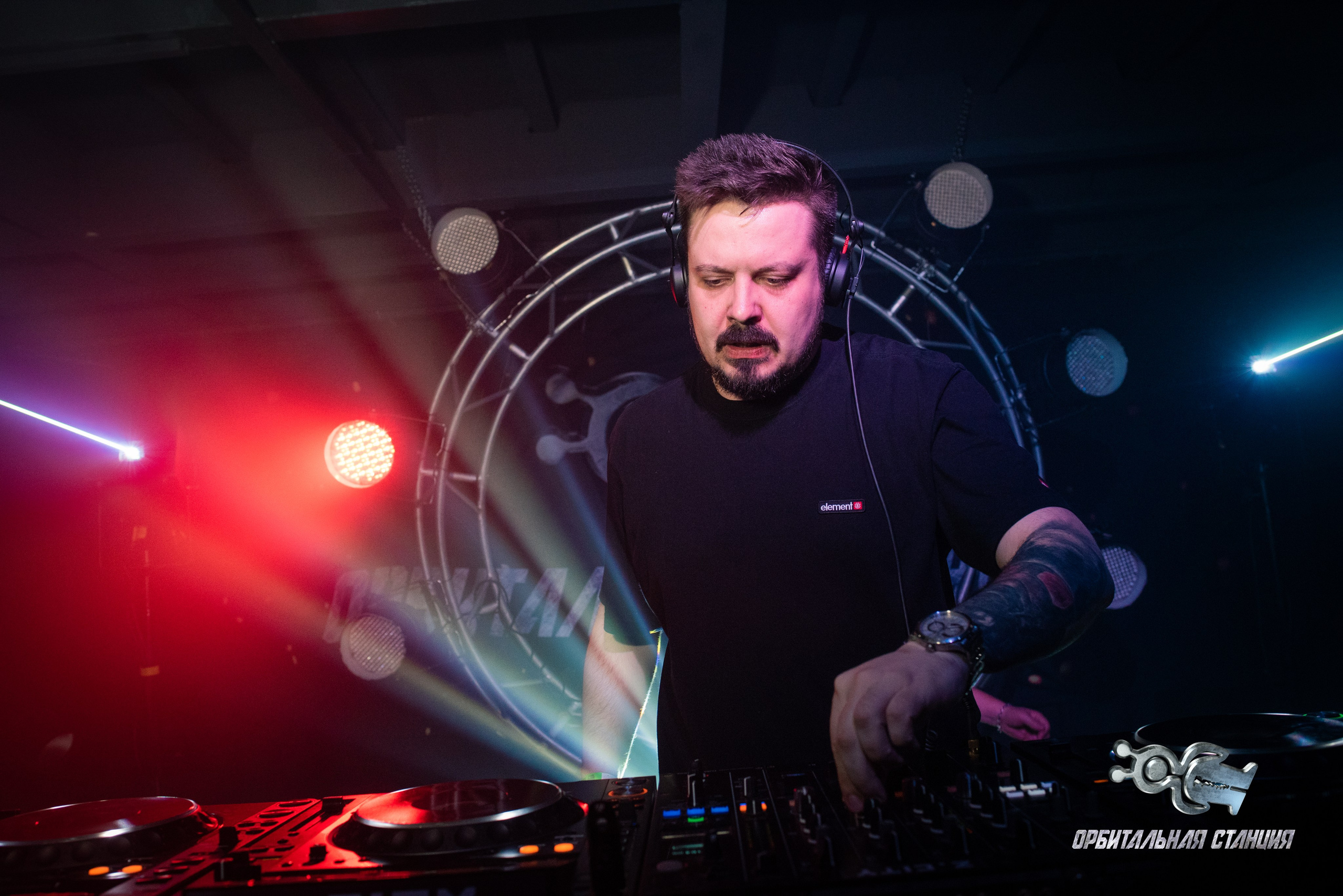 Rave Hardcore Hardcore Cruise Orbital Station Hardstyle Хардкор Хардкор круиз Рейв Хардстайл Орбитальная станция Виктор Строгонов Orbeat Kibo Revolxist Abomb Ultarior
