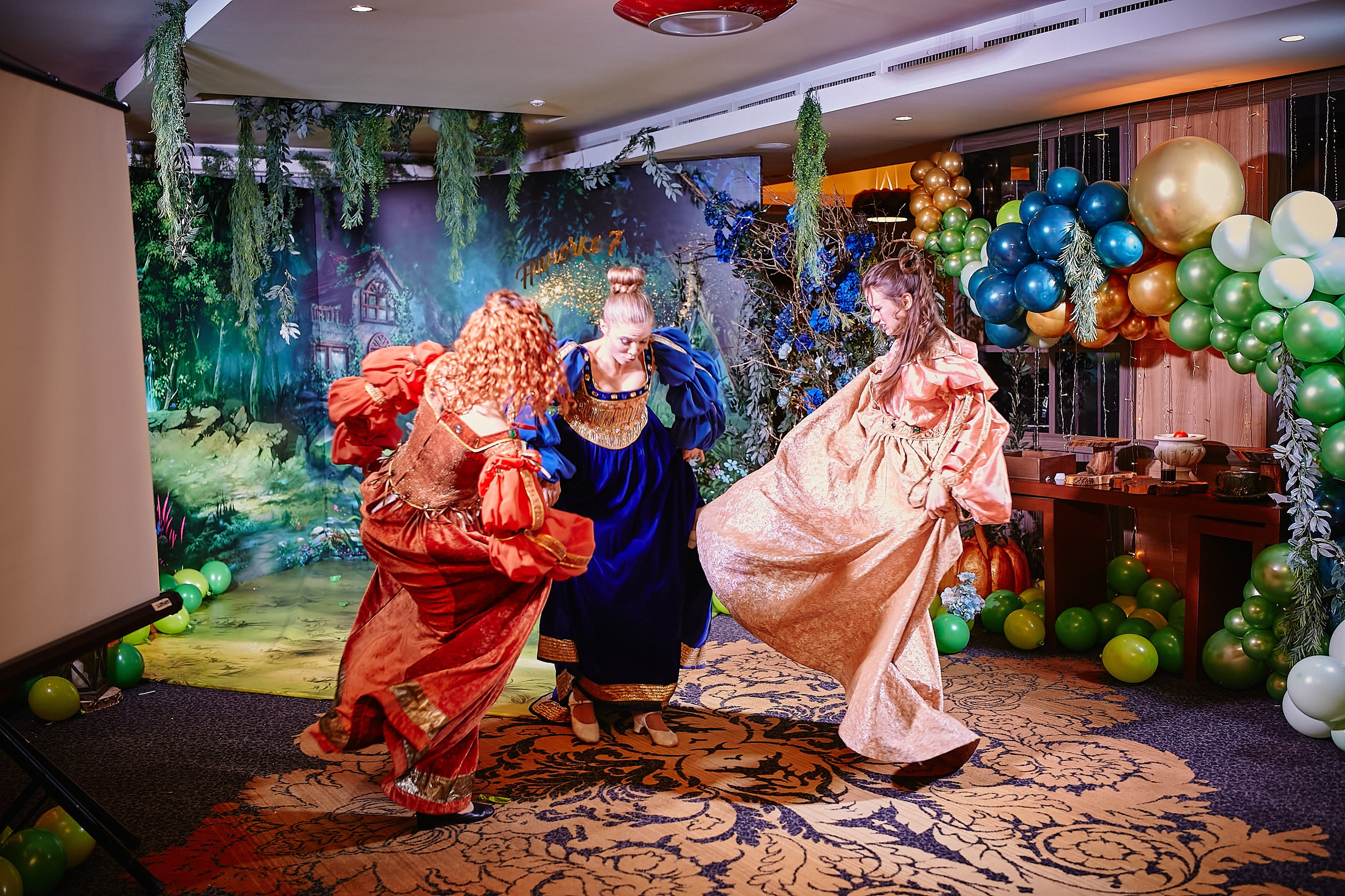 THE FACTORY. Организация мероприятий Донецк (ДНР). Организация и декор мероприятий Донецк (ДНР)